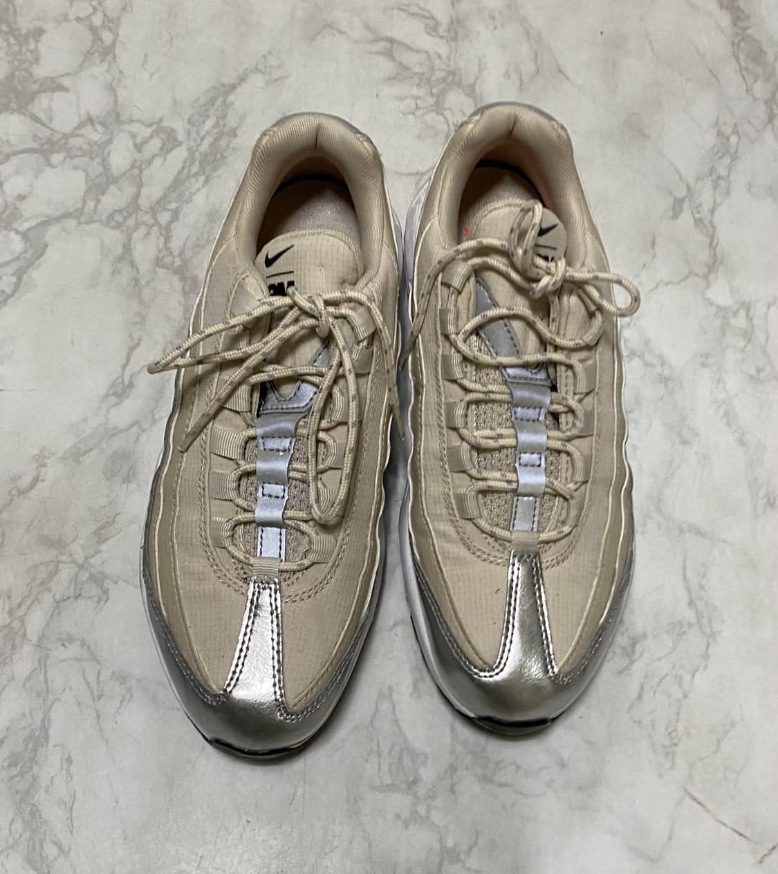 나이키 에어맥스95 여성 240 사이즈 상품이미지3