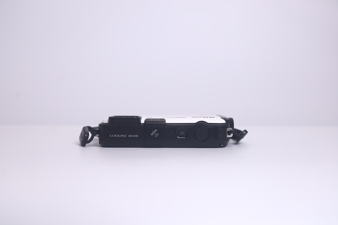 니콘 쿨픽스 AW100 화이트 상품이미지4