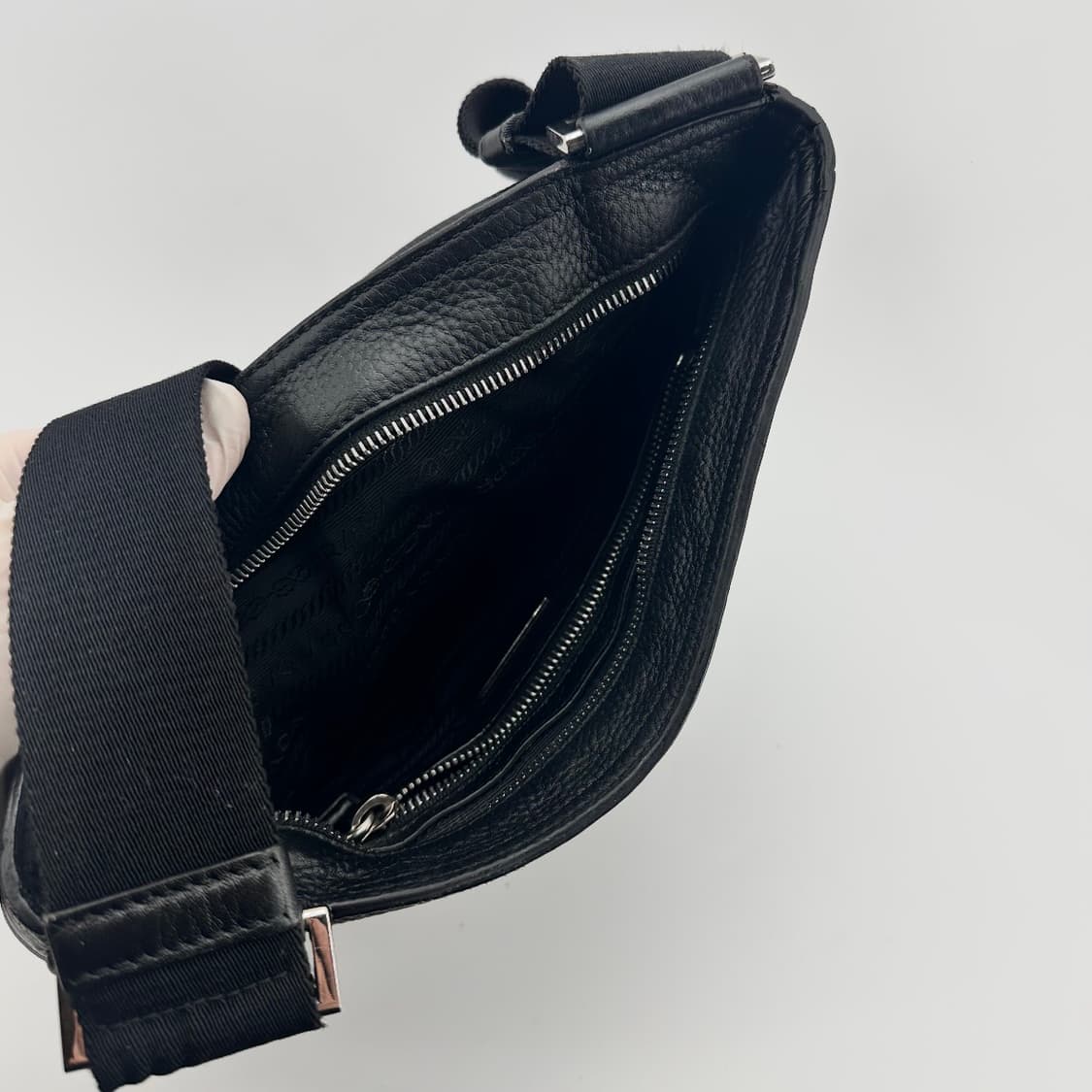 프라다 비텔로시티 크로스백 상품이미지6