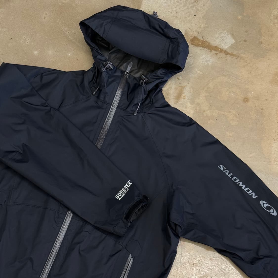 M 살로몬 고어텍스 블랙 후드 바람막이  상품이미지1