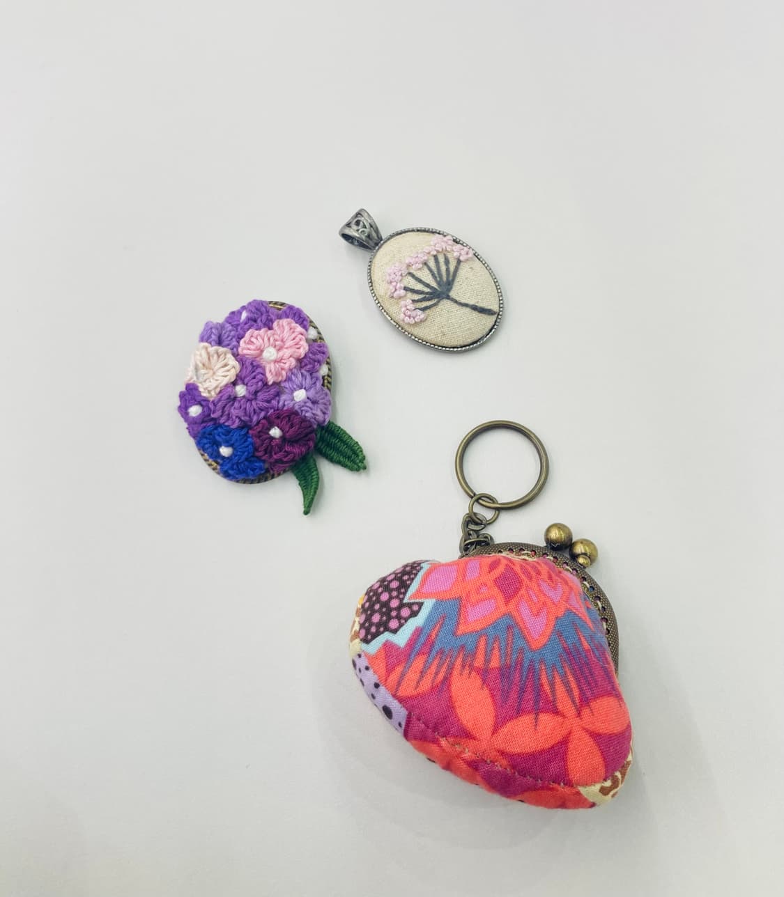 핸드메이드 자수 펜던트 wild flower 상품이미지3