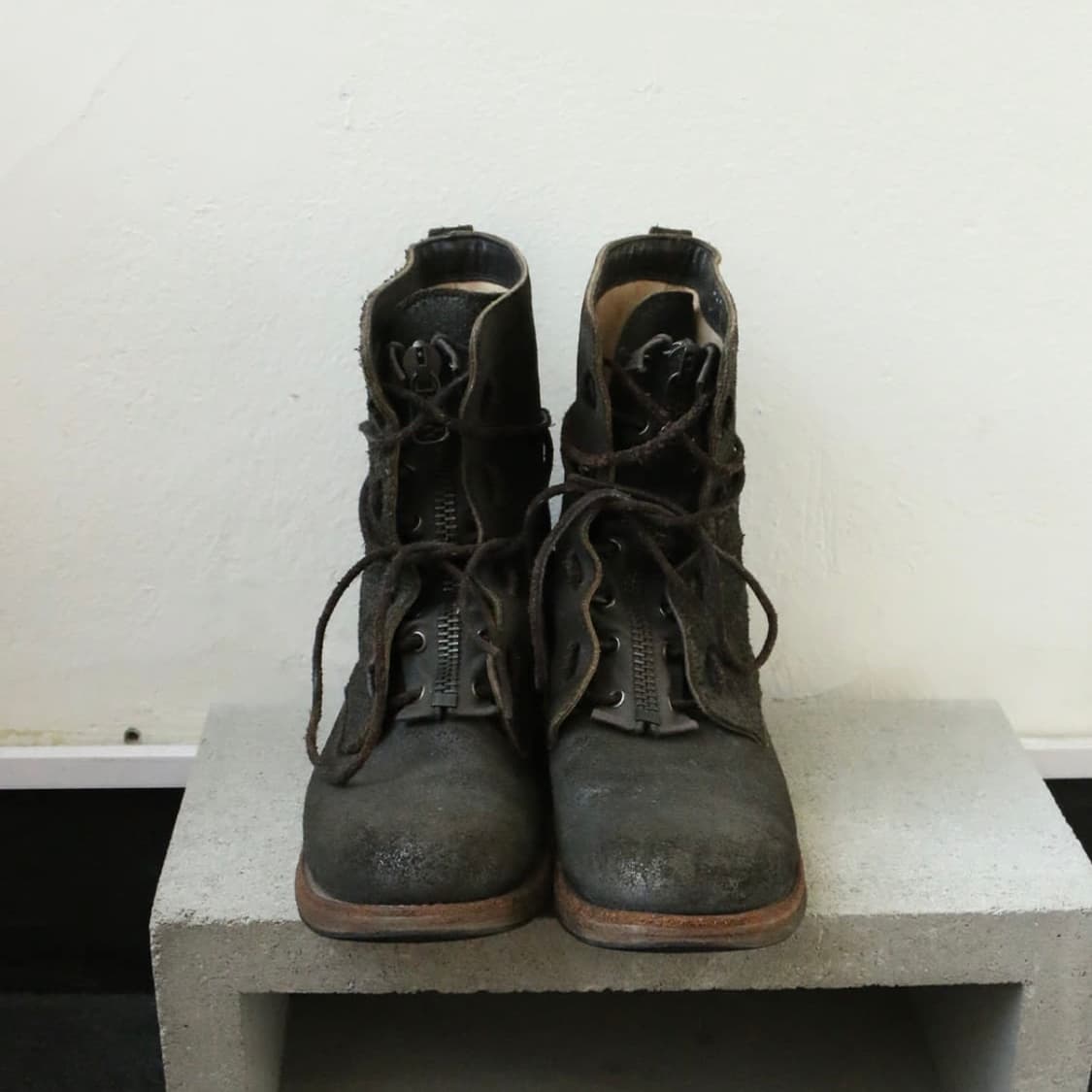빈티지 스웨이드 컴뱃 부츠 상품이미지4