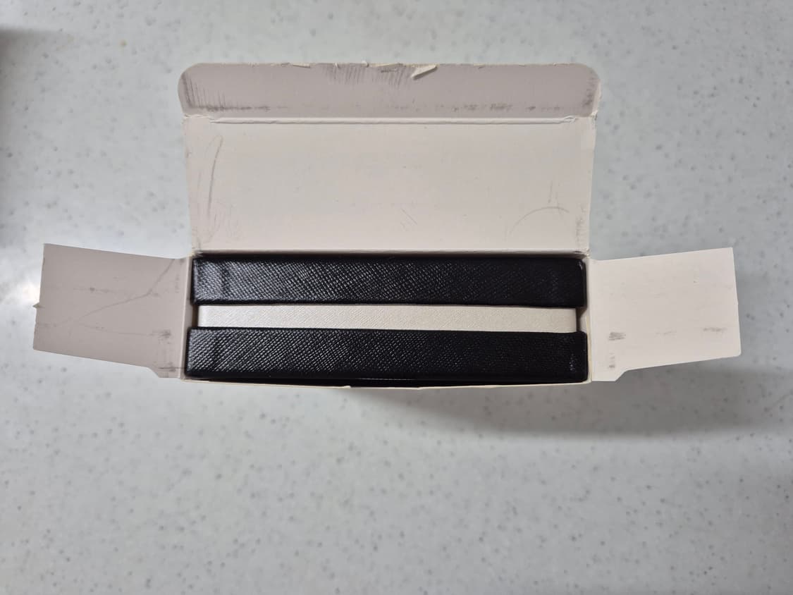 (새상품) 몽블랑 반지갑 사토리얼 8cc 113211 상품이미지8