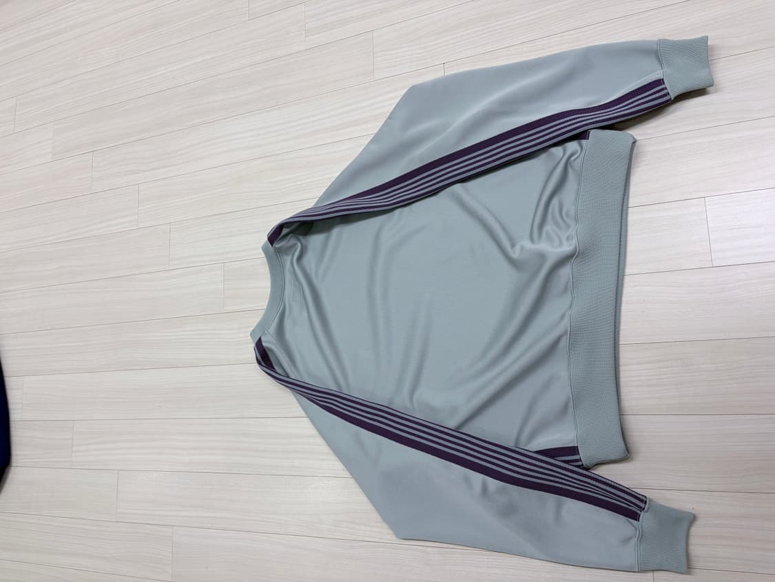 니들스 트랙 크루넥 xs 상품이미지6