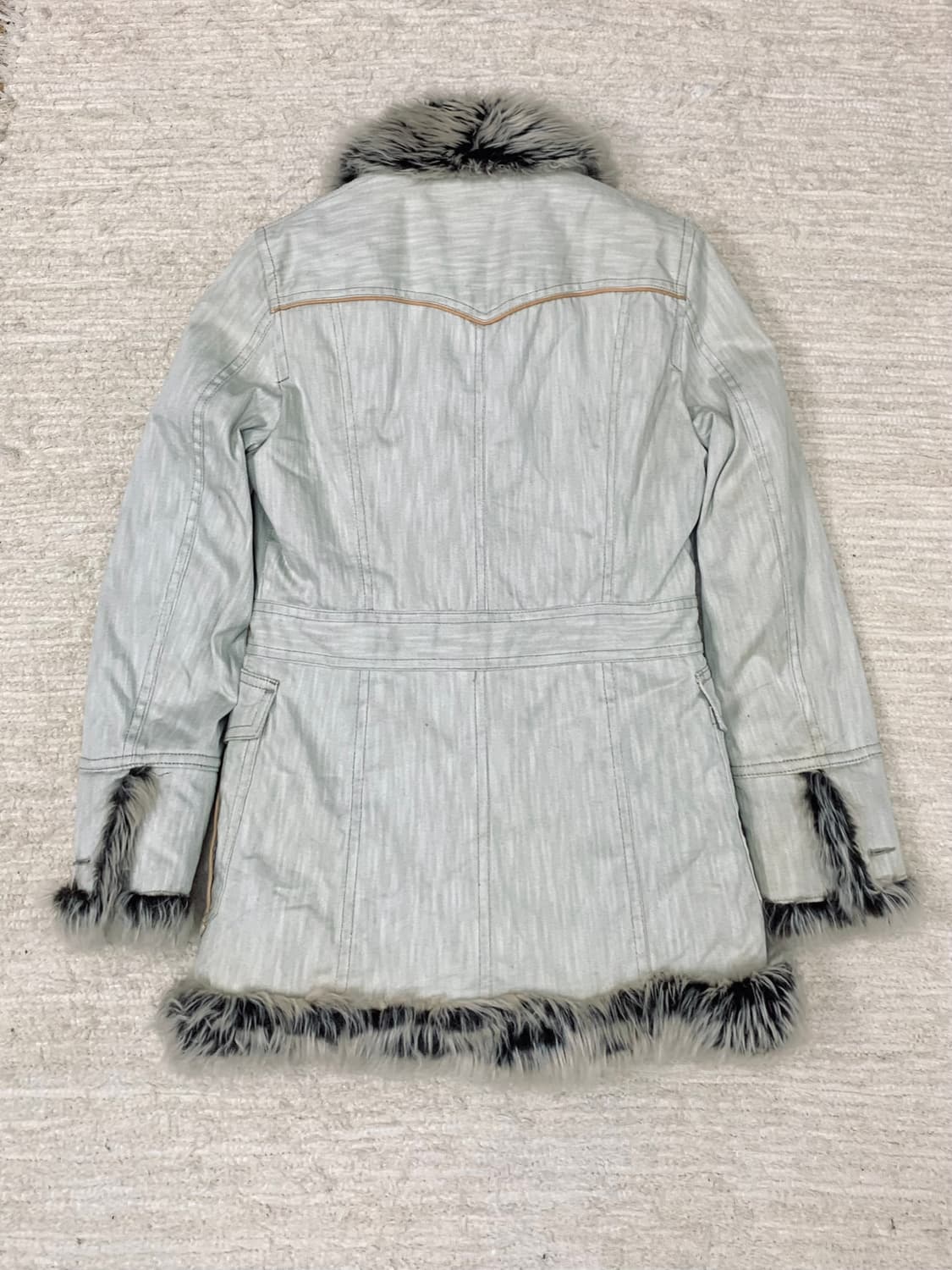 Ivory Western Fur Jacket 상품이미지5