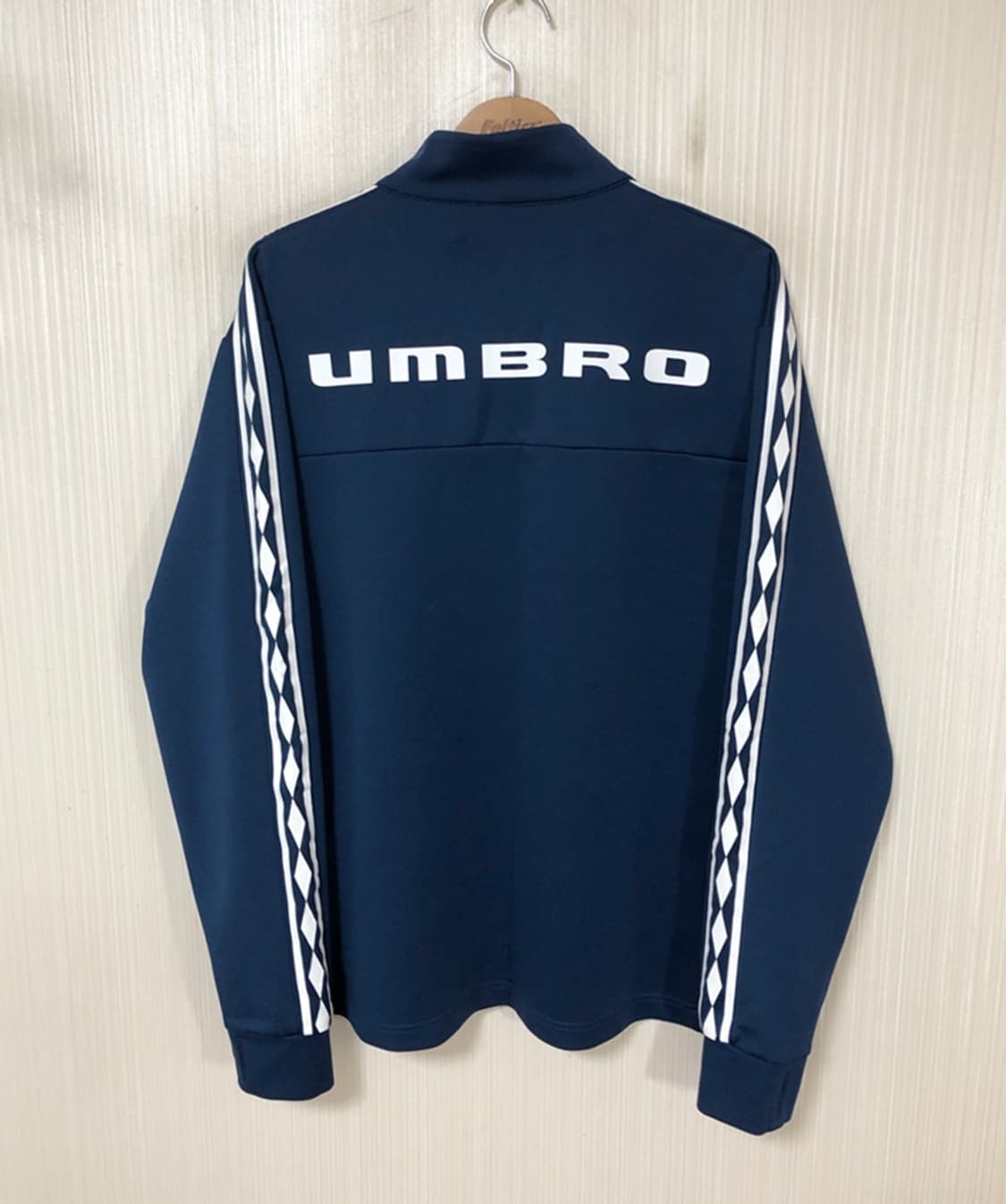 WK리그 엄브로 인천 현대제철 레드엔젤스 선수실착 트레이닝탑 XL 상품이미지8