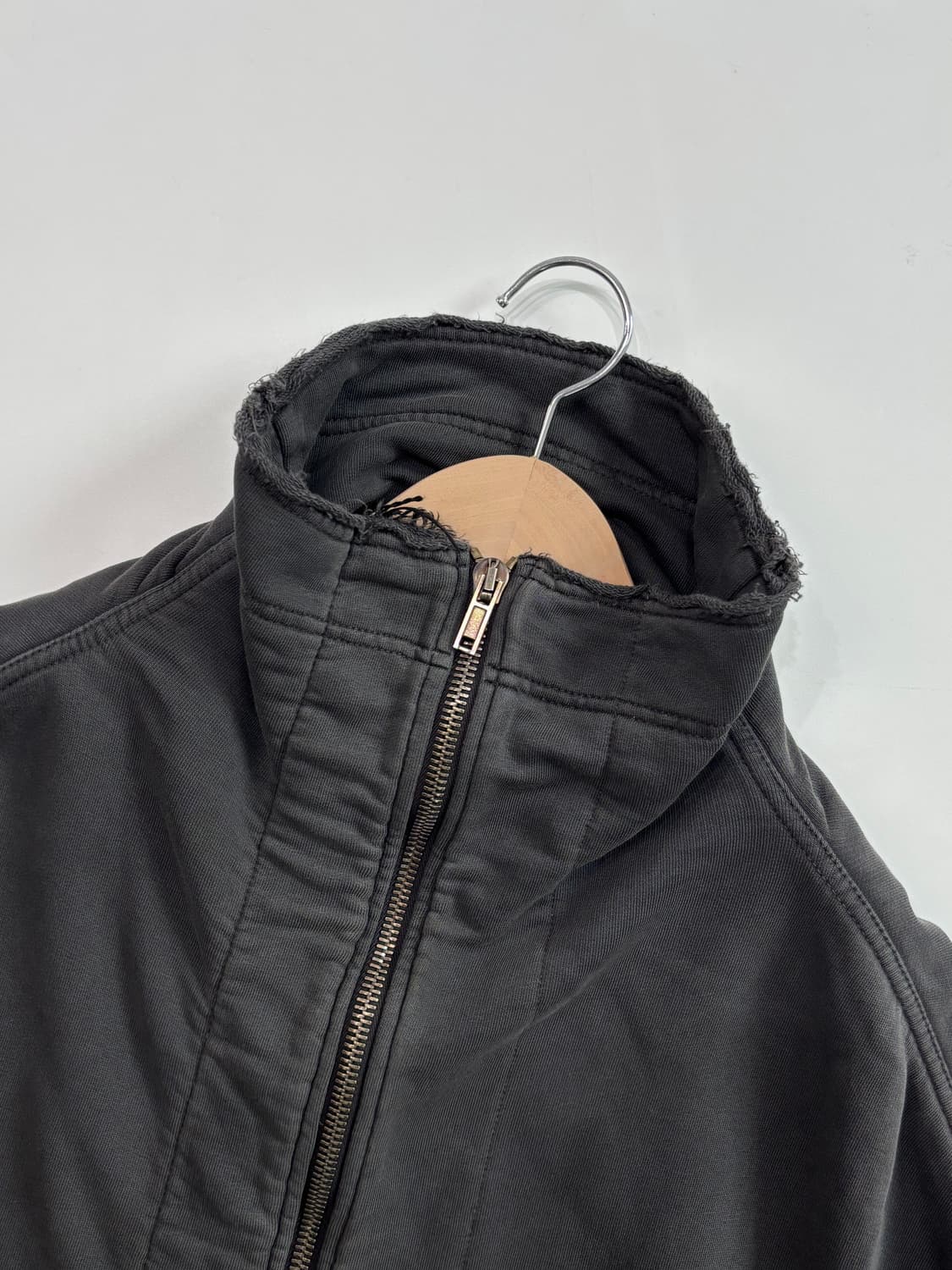 Haider Ackermann 하이더아커만 차콜 오버 집업 상품이미지7