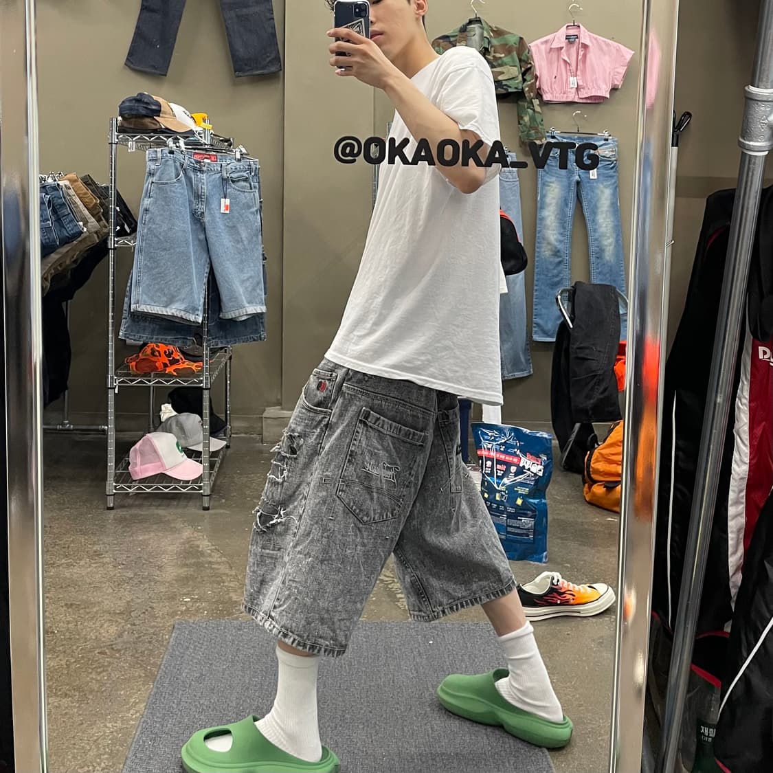 Freaky 워싱 디테일 반바지 상품이미지9