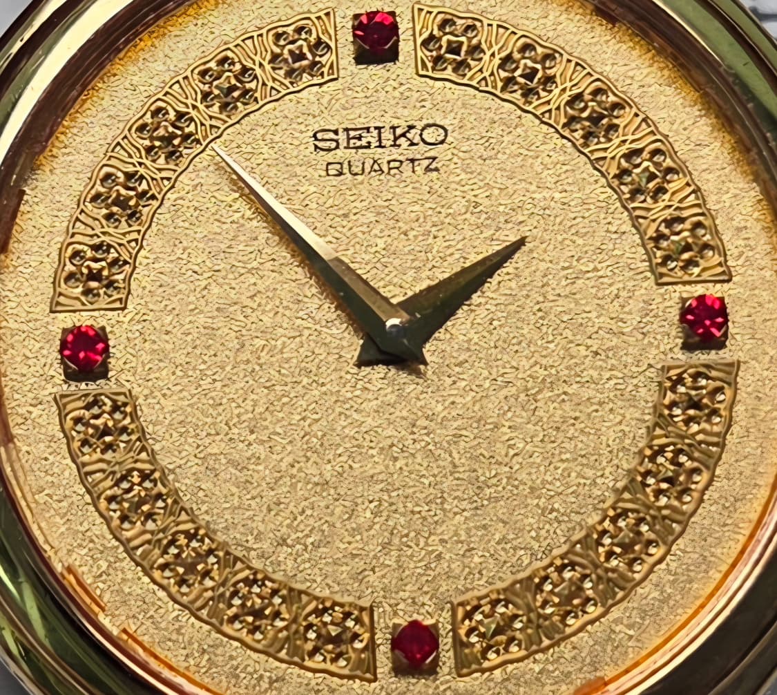 레어] 빈티지 세이코 금바리판 4P레드포인트 쿼츠 브레이슬릿 ver.
 상품이미지2