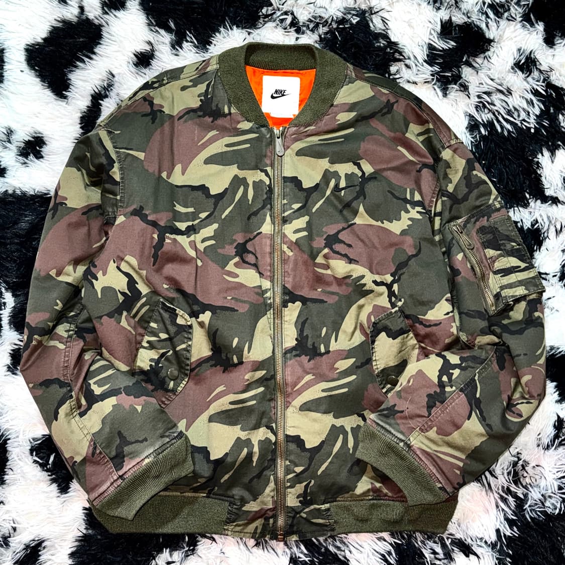 NIKE MA-1 카모 항공 봄버 자켓 상품이미지1