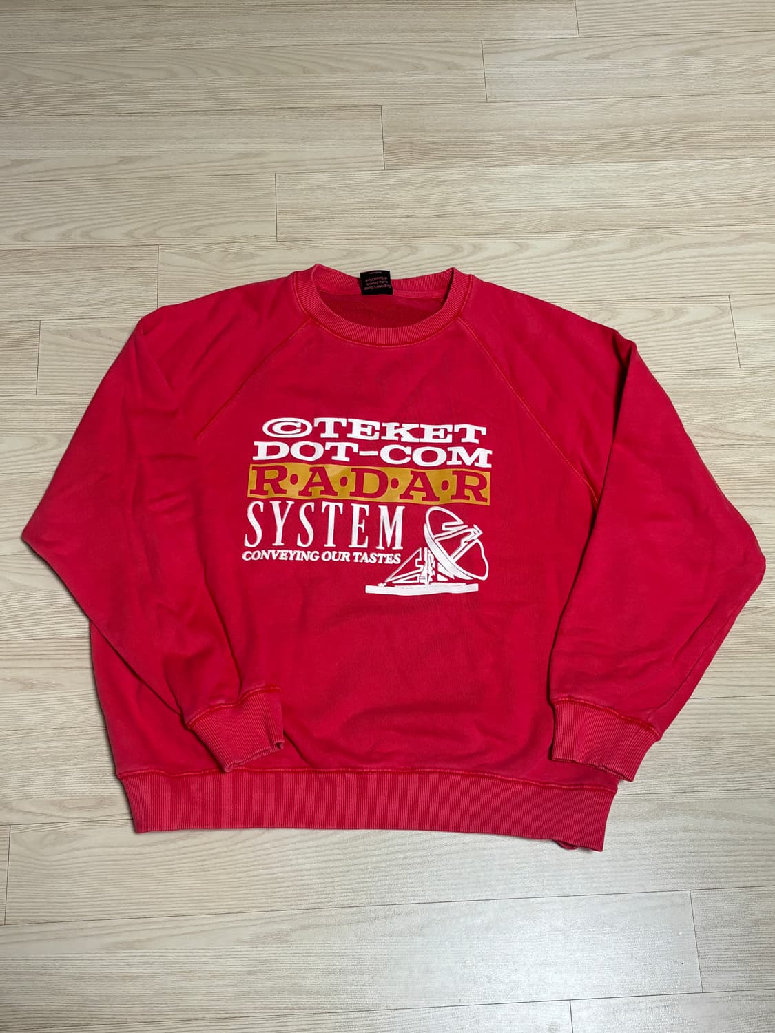 테켓 Radar Regular Sweatshirt Red 상품이미지4