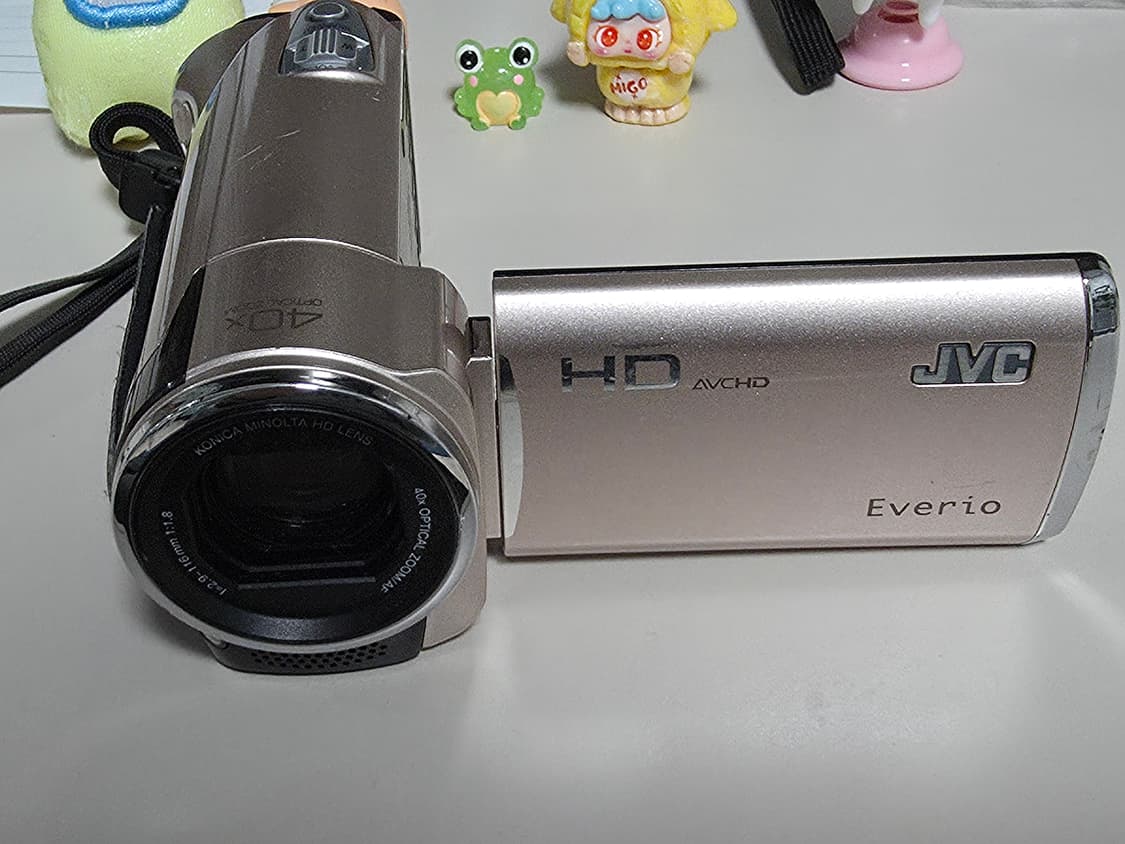 JVC 에버리오 GZ-HM670 연핑크 빈티지 캠코더 상품이미지1