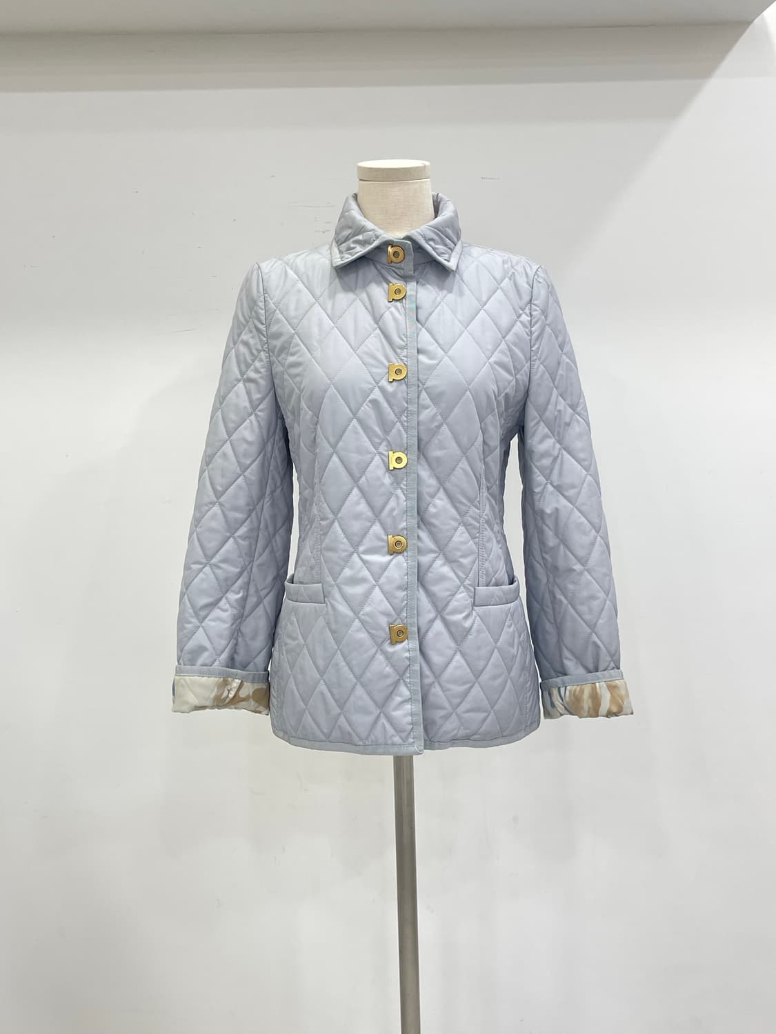 페라가모 퀼팅 자켓 상품이미지1