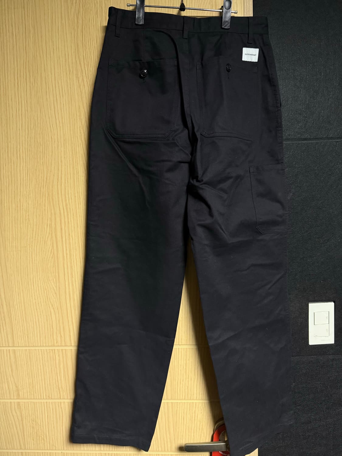 아웃스탠딩 블랙 퍼티그 치노팬츠 상품이미지2