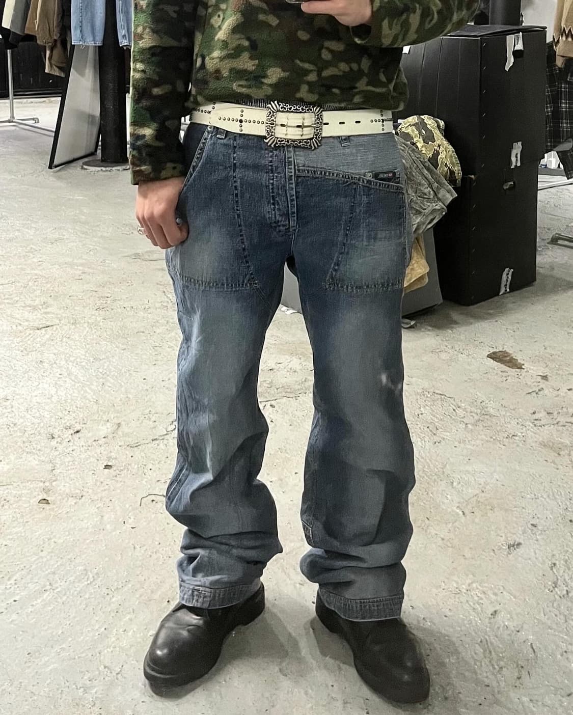 Diesel semi flare jean 상품이미지1