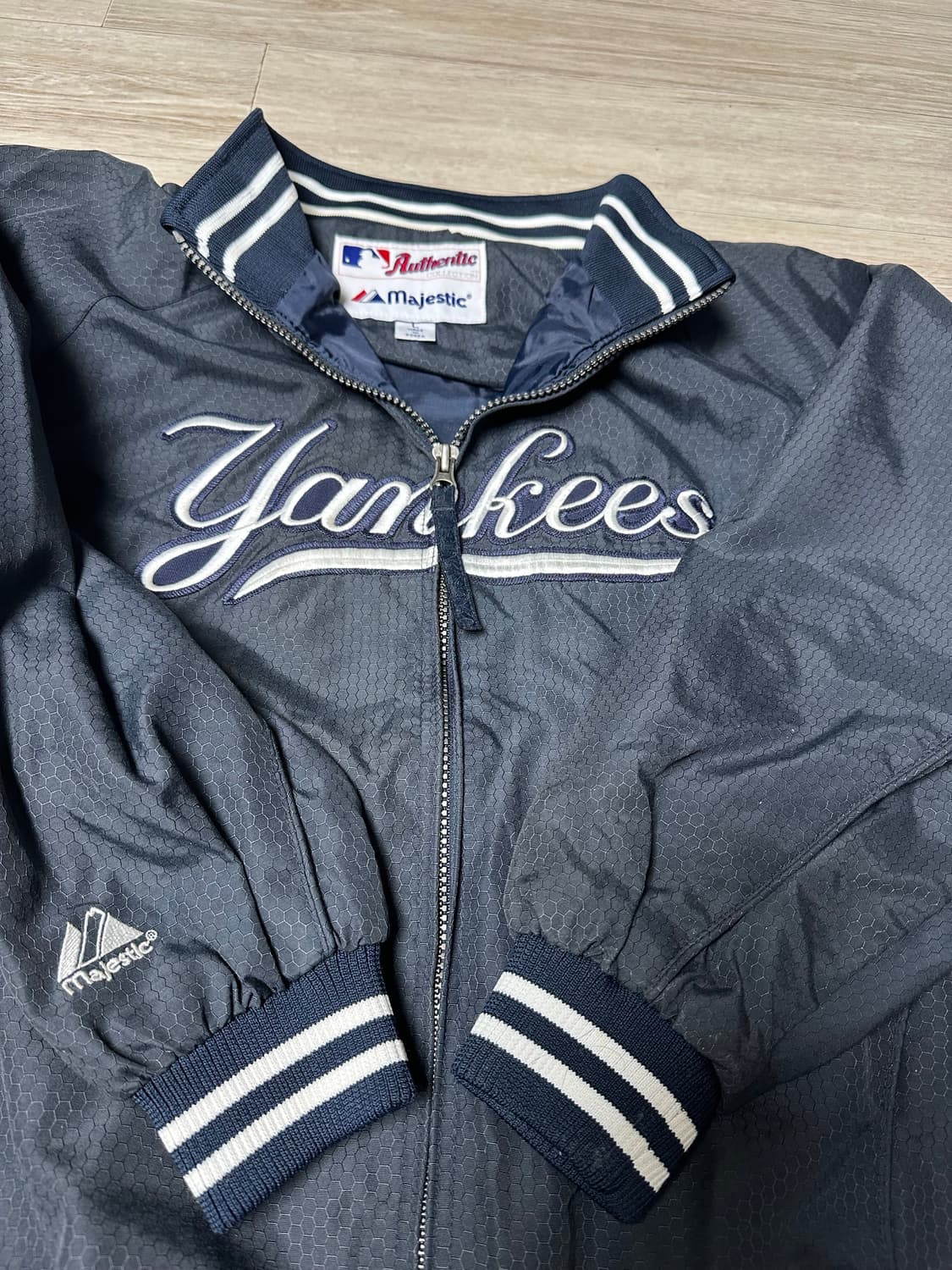 마제스틱 뉴욕 양키즈 바람막이 [남녀공용] 상품이미지2