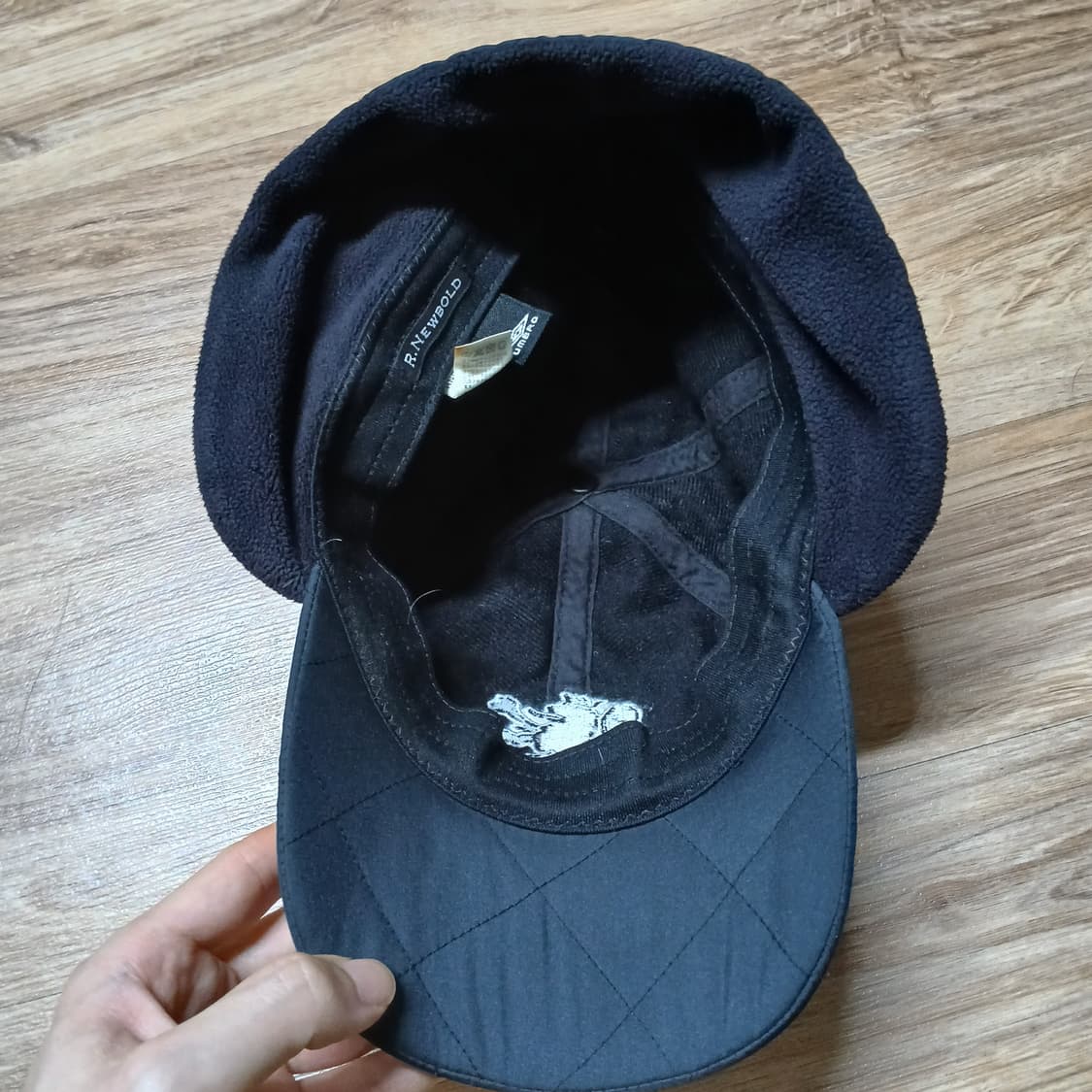 일본판 UMBRO R.newbold 엄브로 알뉴볼드 콜라보 퀄티드 모자 상품이미지9