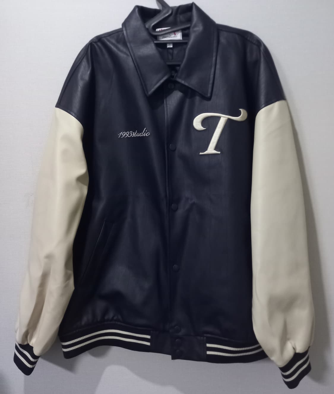 새상품 엘지 트윈스 LG트윈스 1993 스튜디오 레더 야구 점퍼 100 상품이미지1