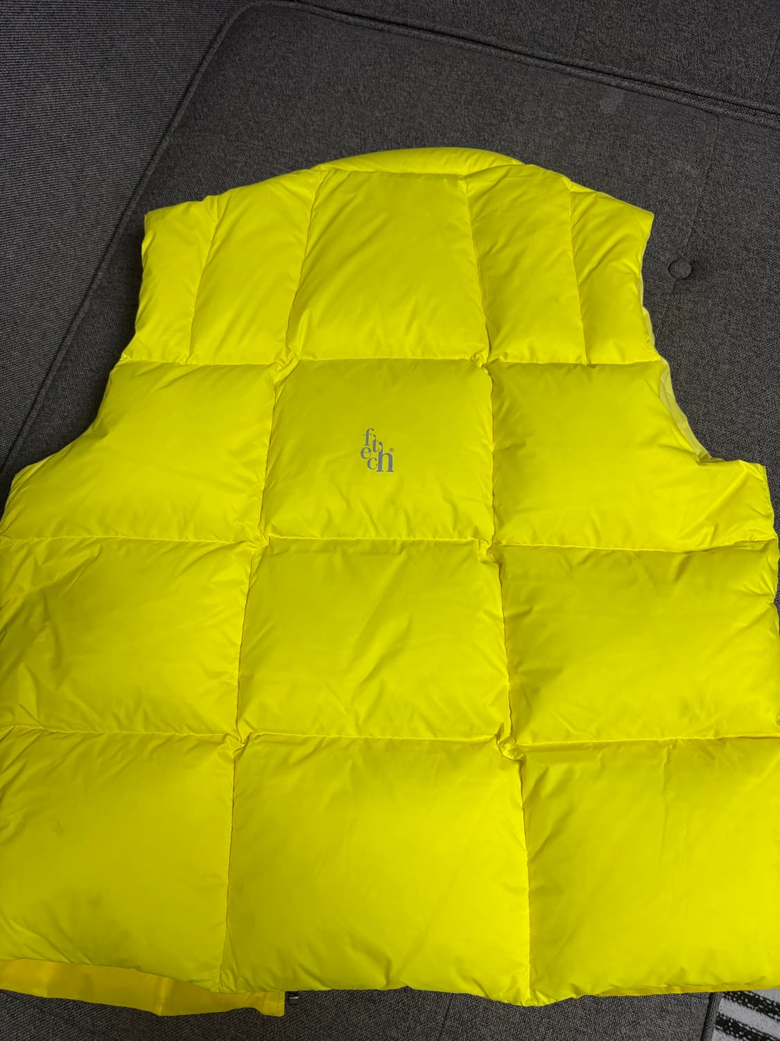 페치선데이 패딩 베스트 노란색  상품이미지2