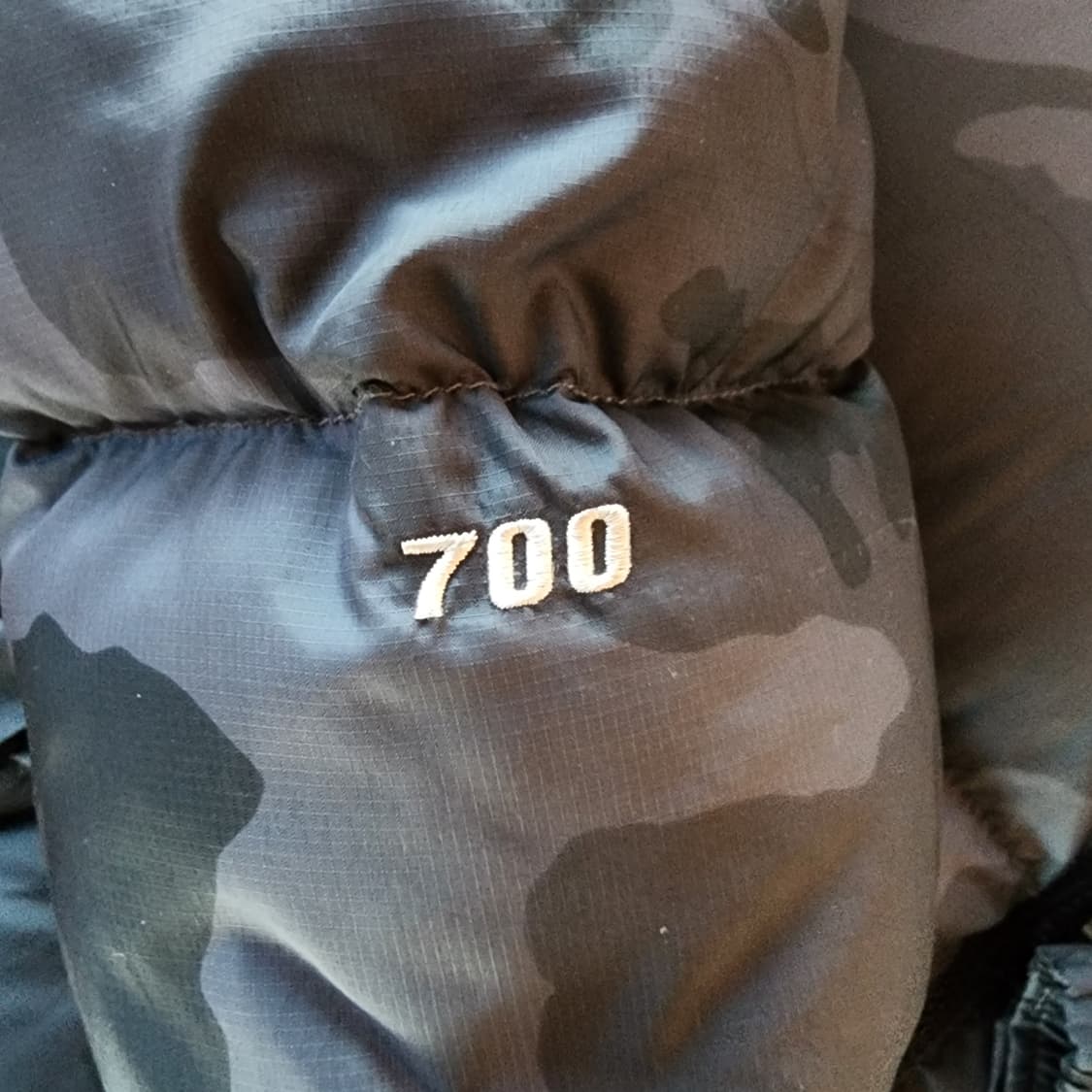 오리지널 일본판 노스페이스 700 눕시 센터로고 카모M(100~105) 상품이미지6