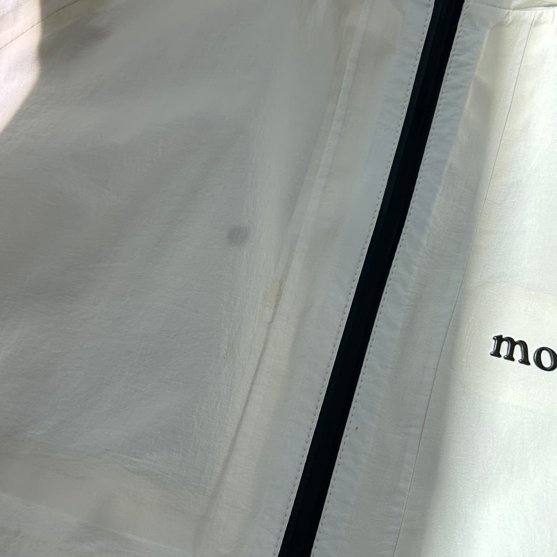 몽벨 아이보리 윈드브레이커 바람막이 상품이미지6