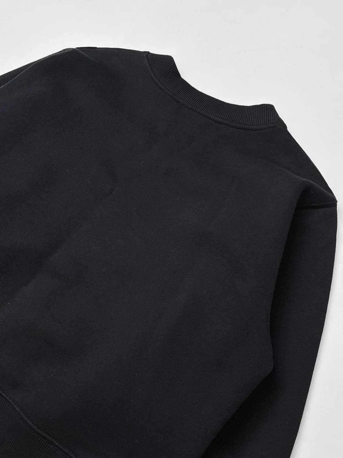 아크네스튜디오 버드플라워 벨벳 맨투맨 PN5172 상품이미지7