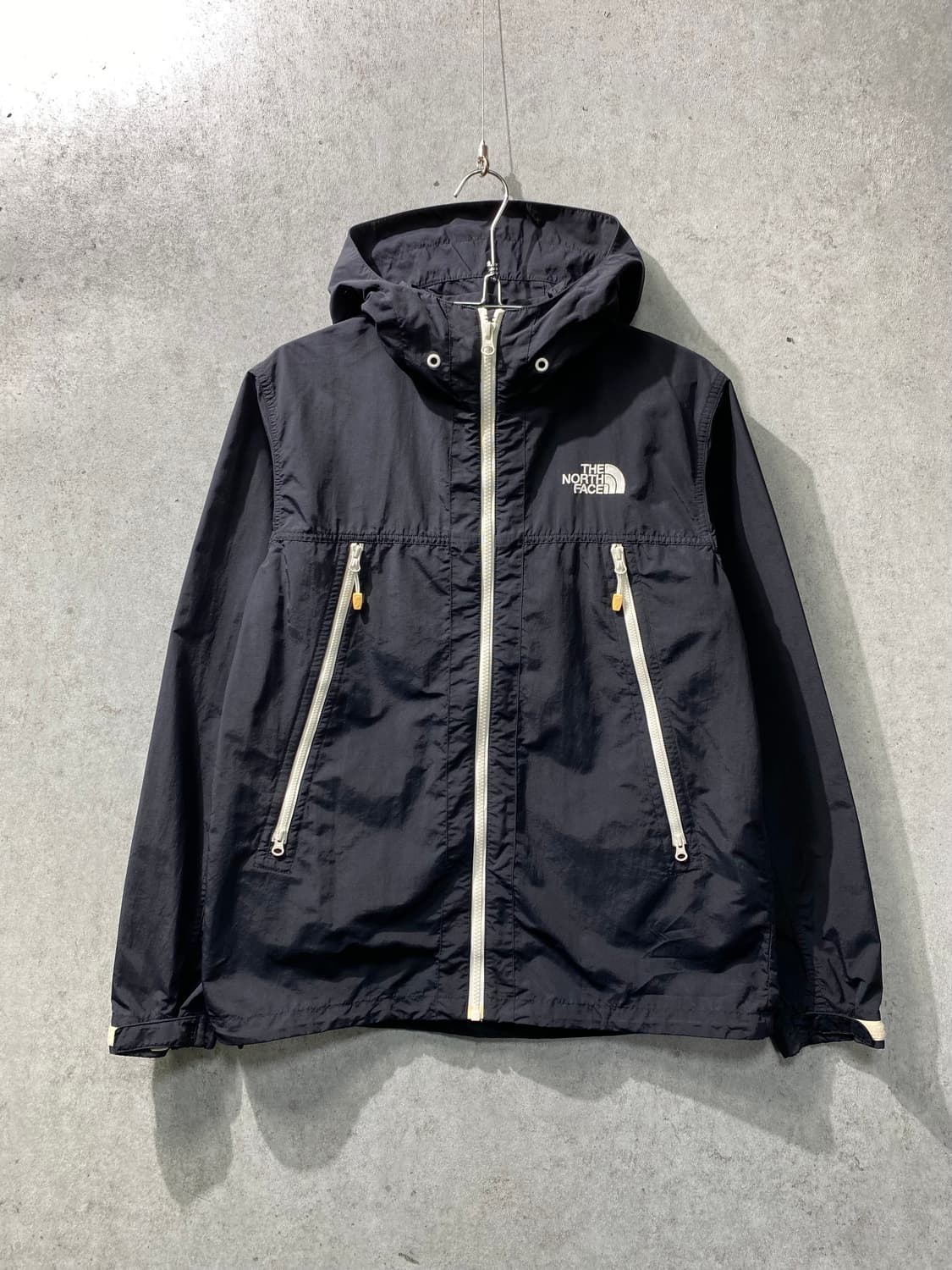 [M] The North Face 노스페이스 후드 윈드브레이커 상품이미지1