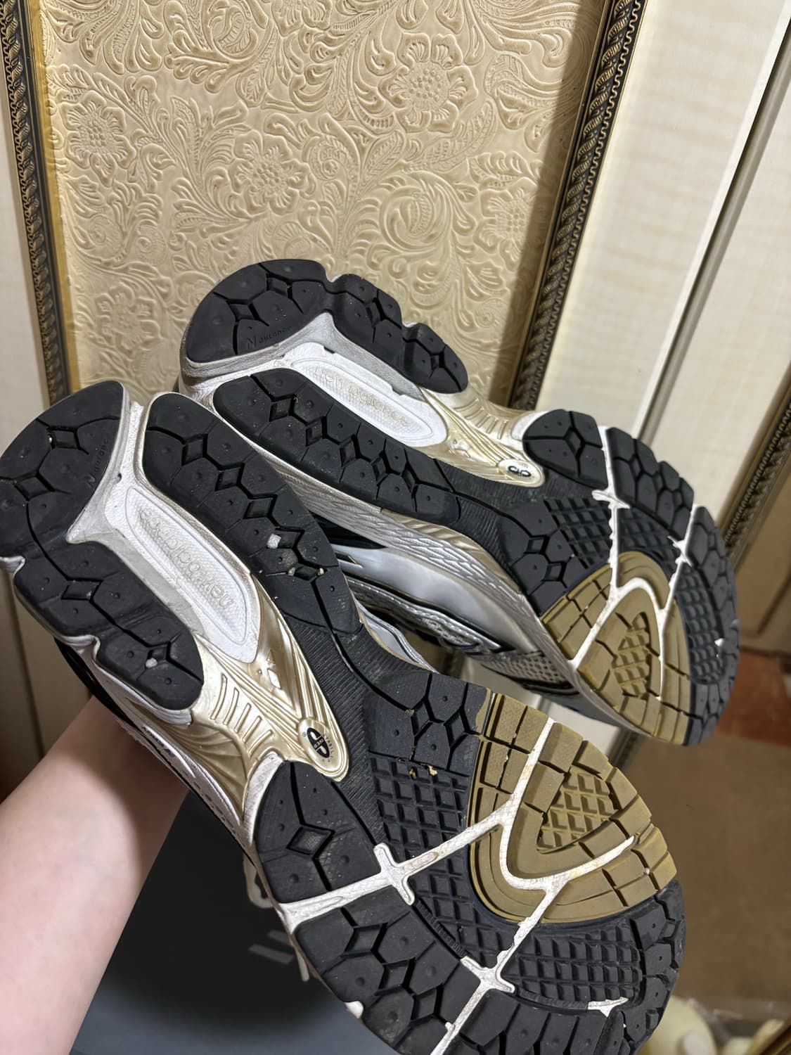 뉴발 1906 메탈골드 상품이미지4