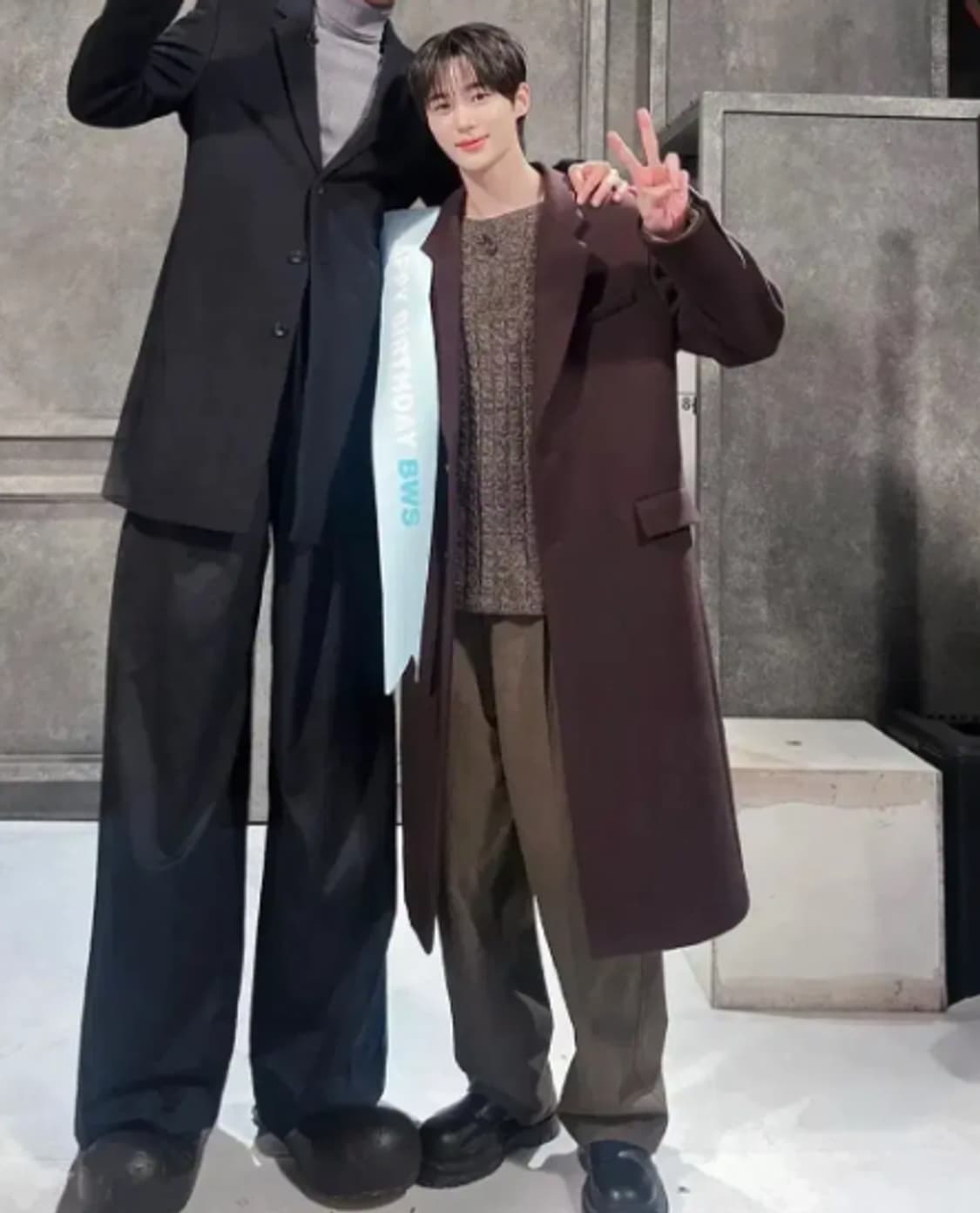 [새상품] 렉토 24FW 벨트 벨티드 디테일 하이웨스트 팬츠 카키 상품이미지2