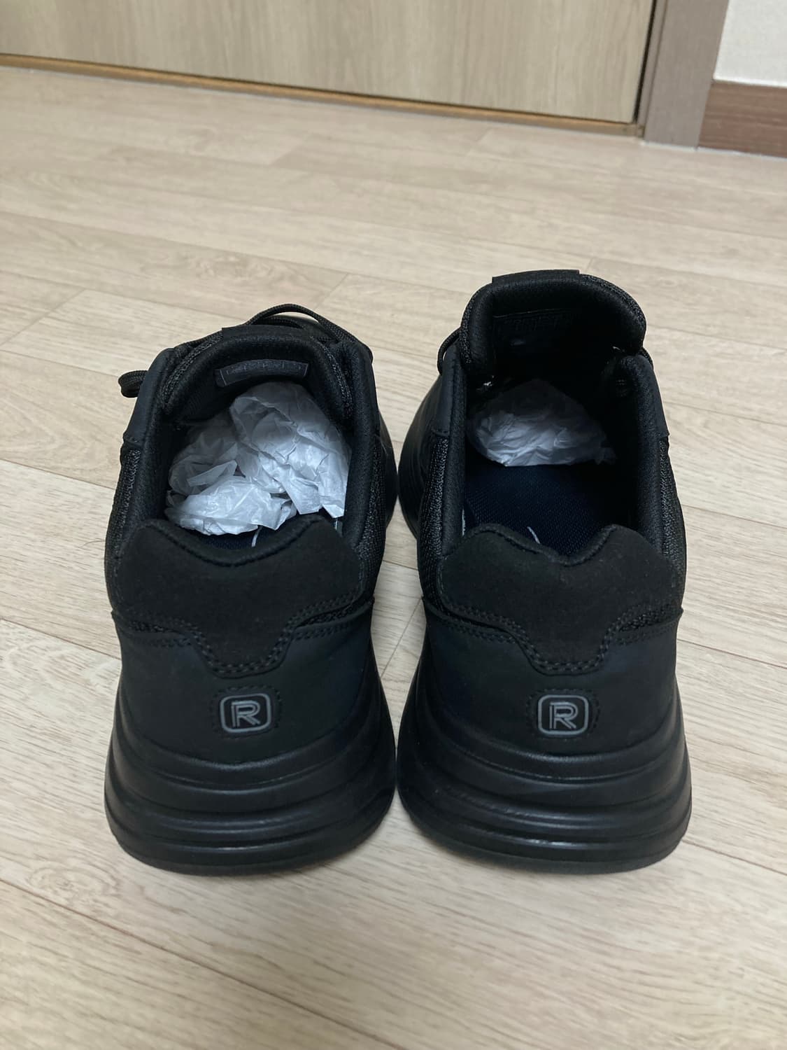 락포트 헤이든 스니커즈 255(260) 판매 상품이미지4