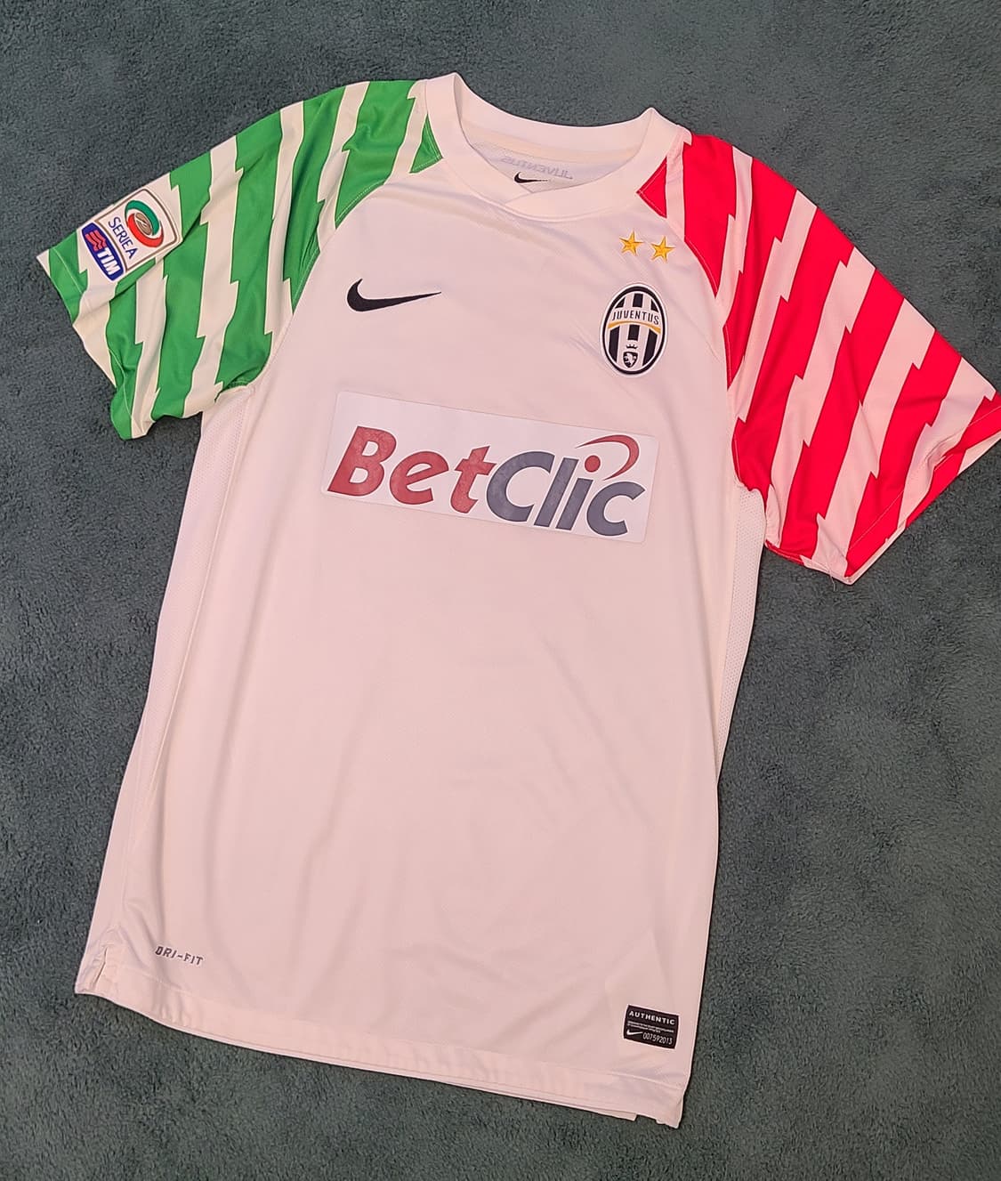 유벤투스 10-11 부폰 유니폼 상품이미지2