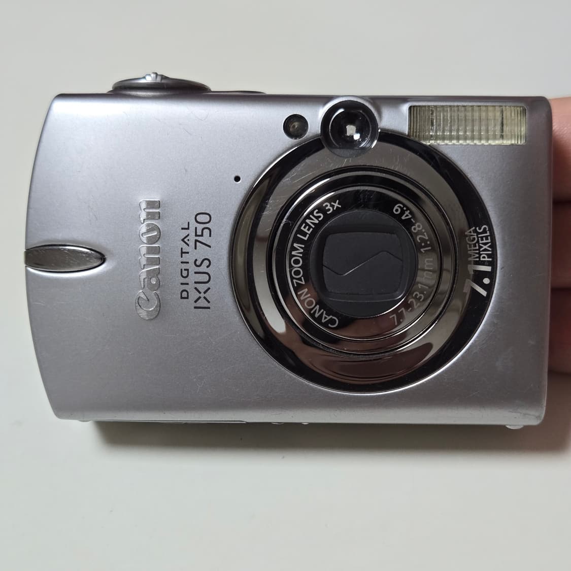 캐논 디지털 IXUS 750 실버 카메라 상품이미지1