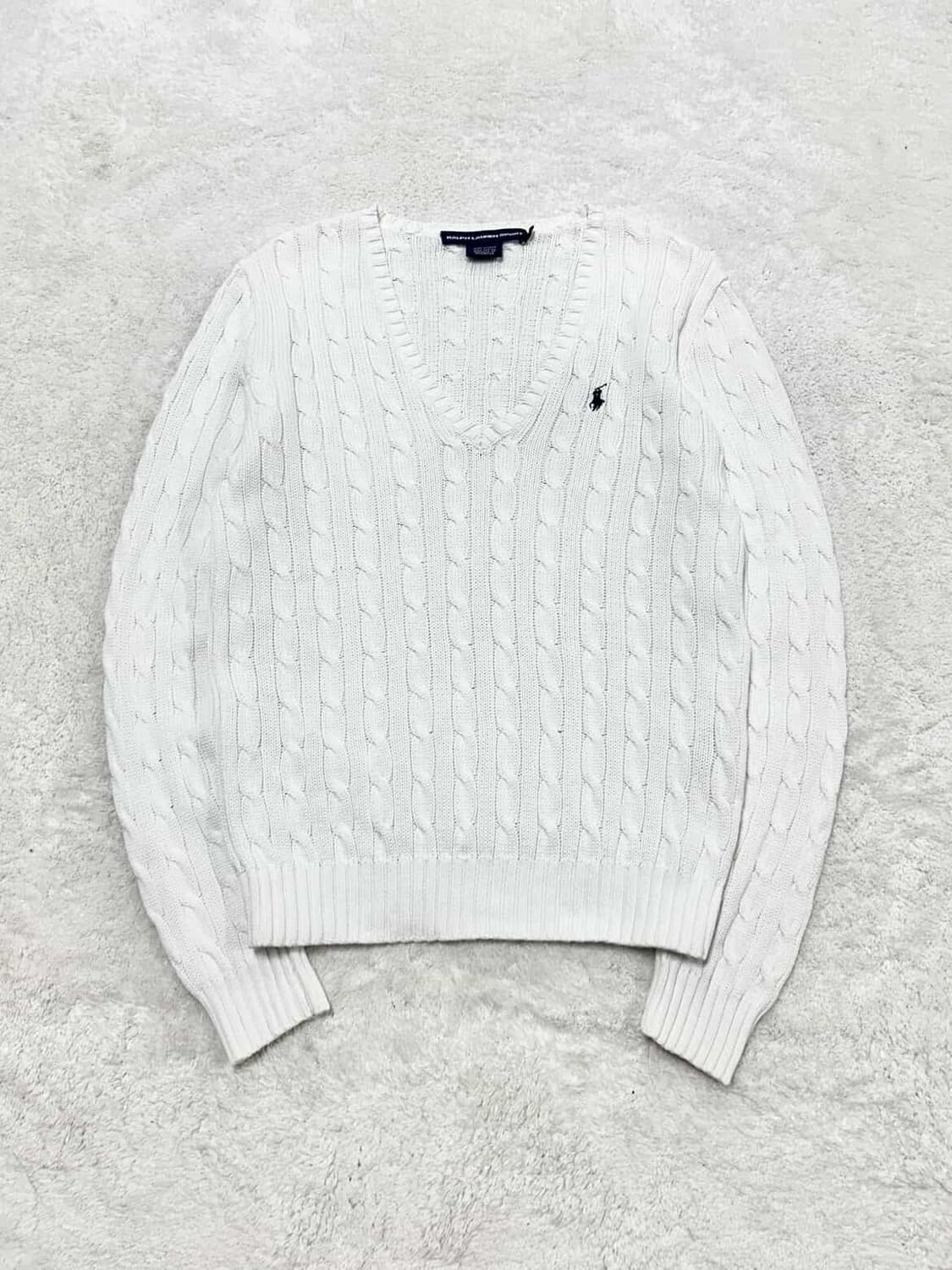 폴로 화이트 브이넥 케이블니트 상품이미지5