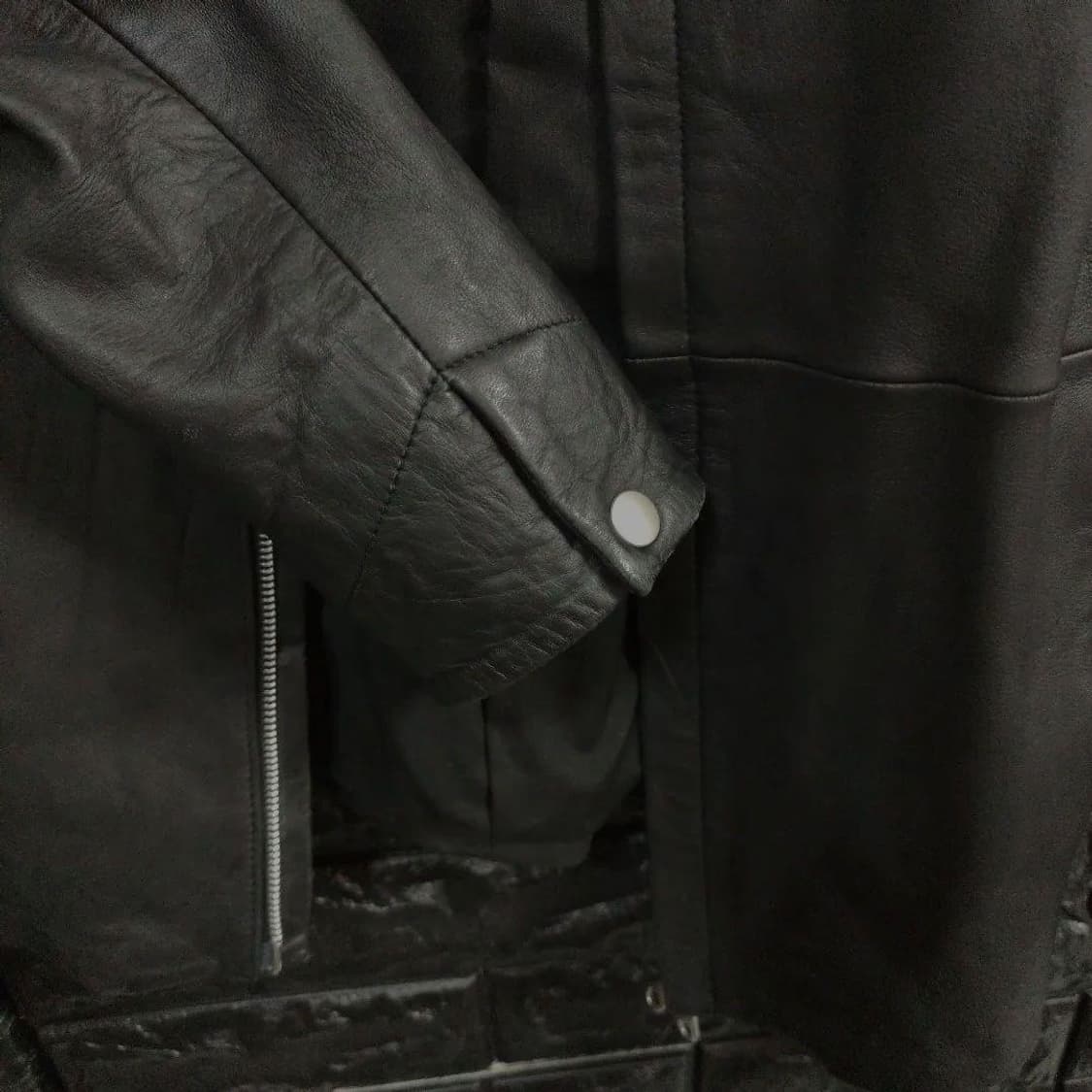 No id. 블랙 레더 자켓 상품이미지7