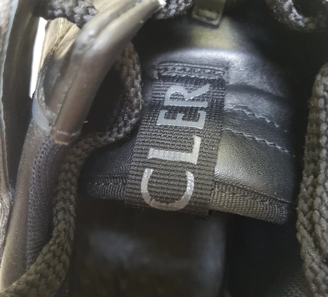 몽클레어 블랙 가죽 정품 스니커즈 270-275 상품이미지7