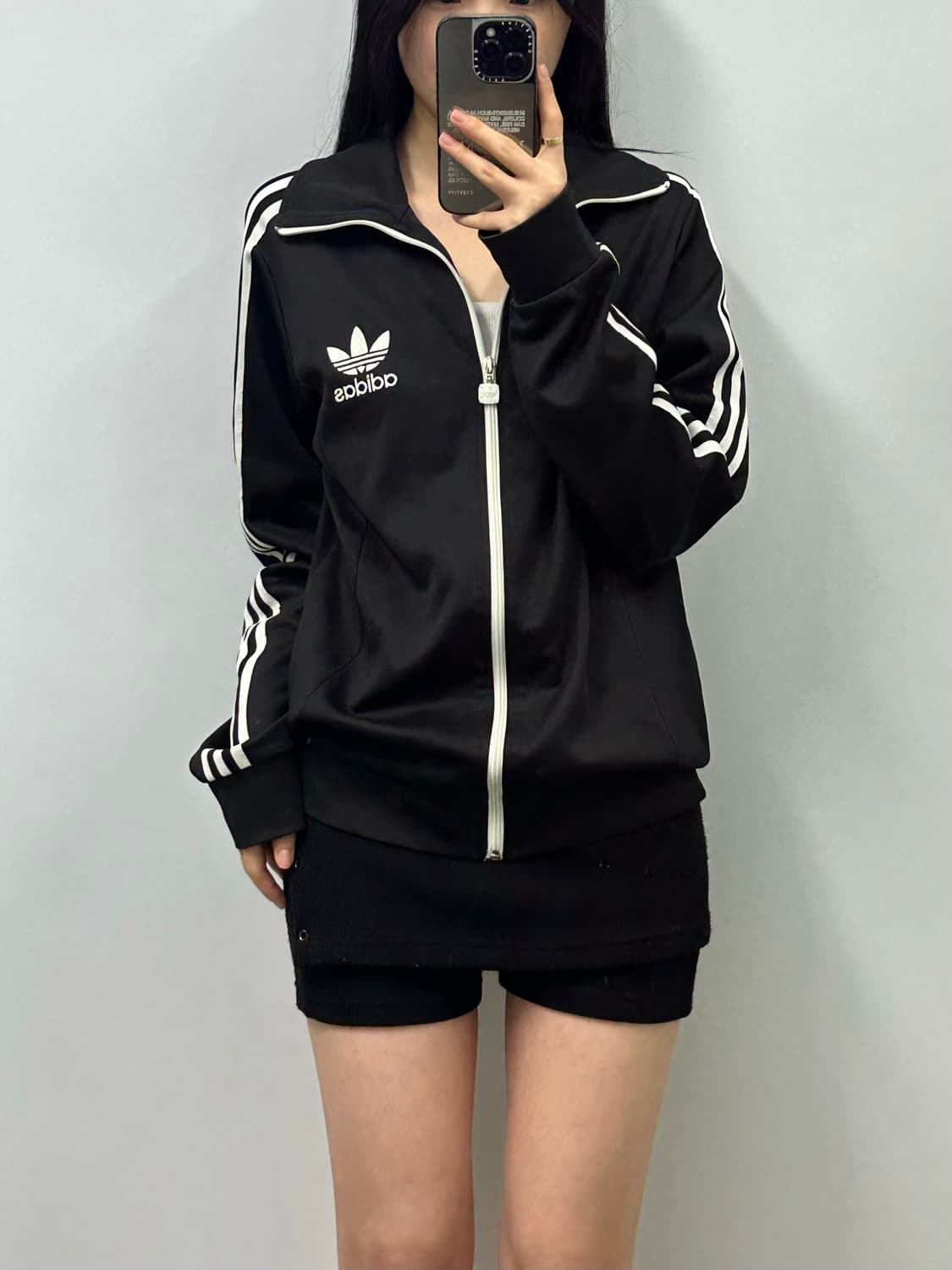 아디다스 유로파 블랙 트랙 져지 상품이미지1