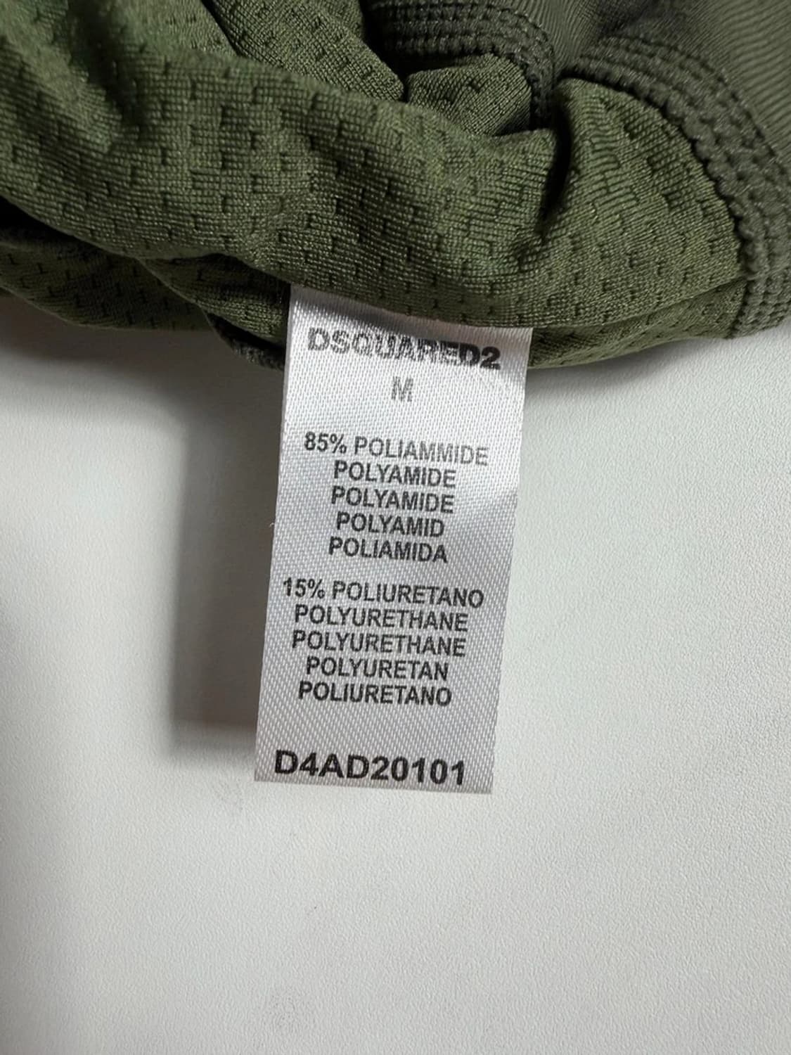 디스퀘어드2 10's 우먼스 빅로고 슬리브리스 R2273 상품이미지7