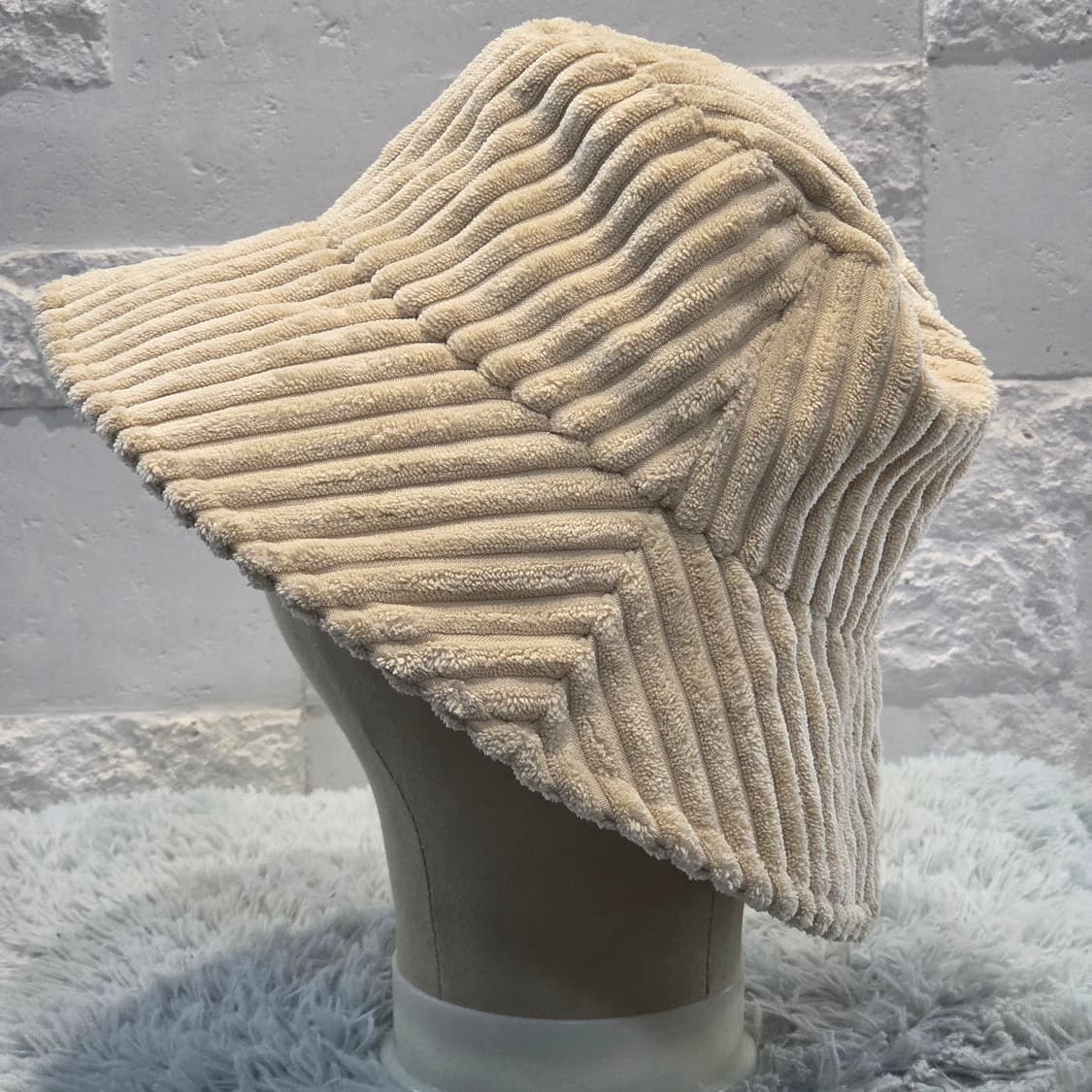 p9-1:자라(ZARA) 코듀로이 버킷햇 베이지 (58cm) 상품이미지2