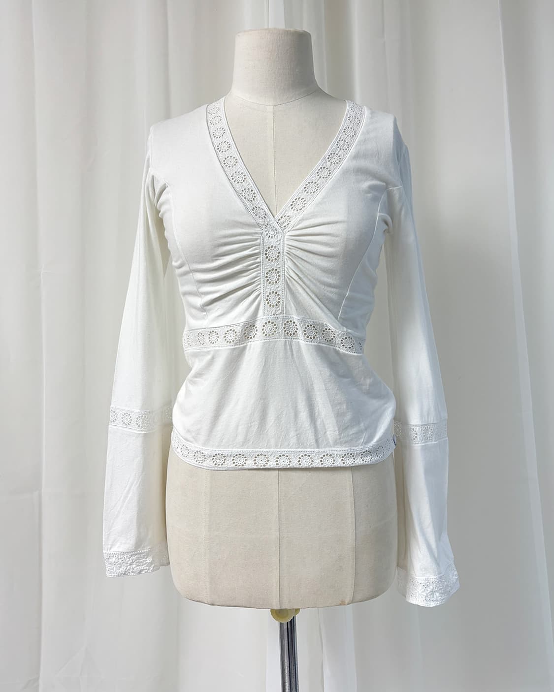 LALTRAMODA 레이스 트리밍 화이트 티셔츠 상품이미지8