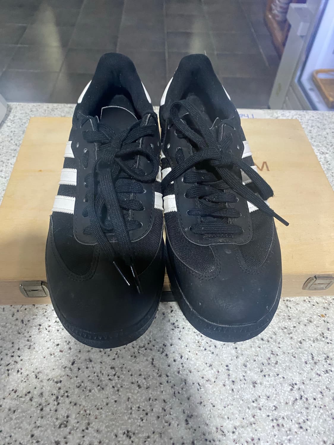 아디다스 벨로삼바 블랙 255 상품이미지3