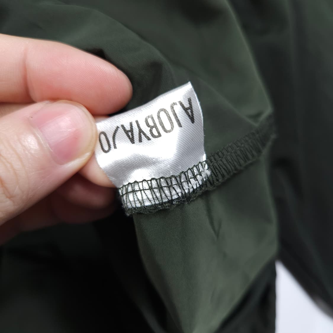 아조바이아조 카모 아노락 상품이미지5