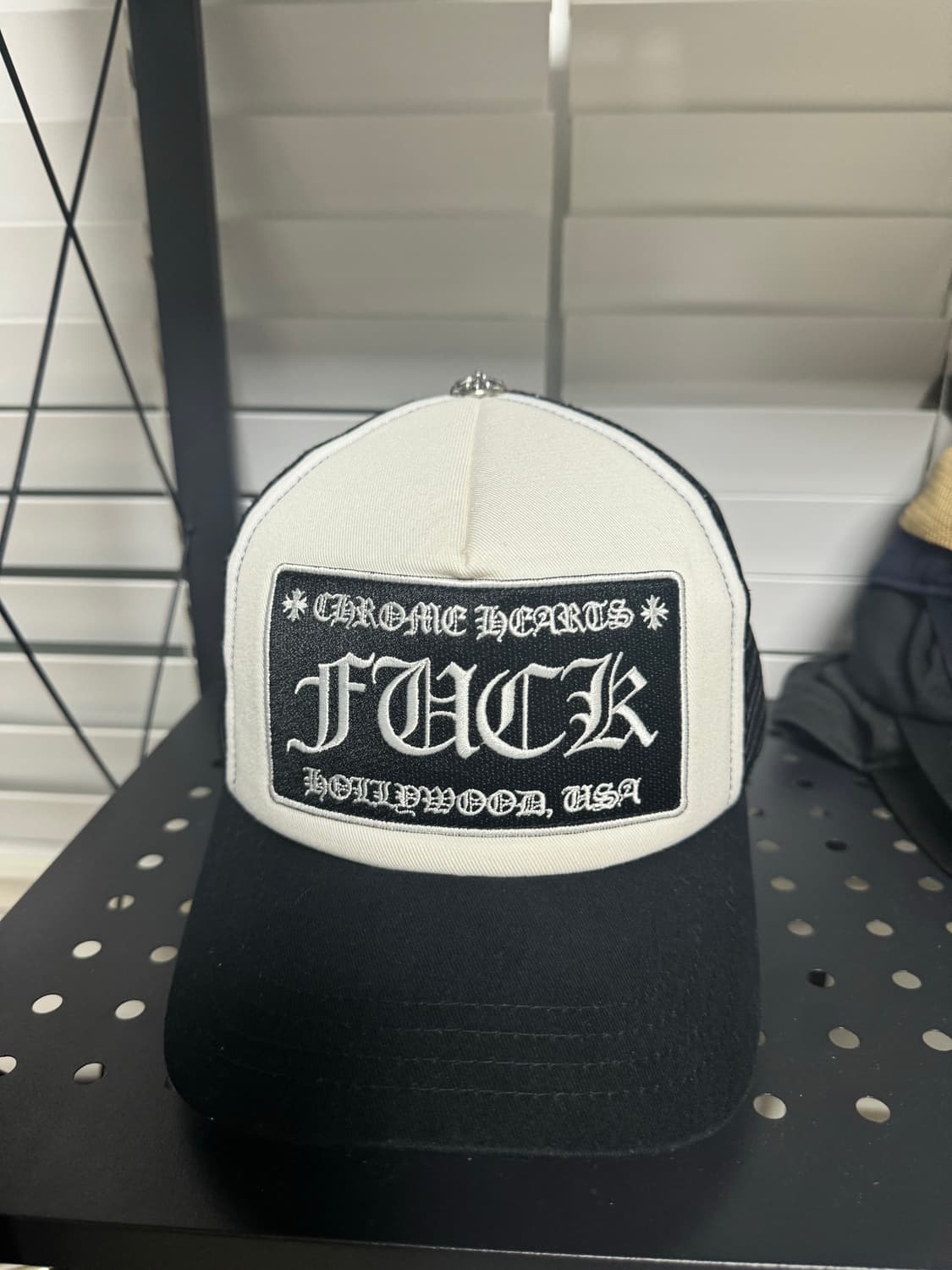 크롬하츠 fuck 트러커 상품이미지1