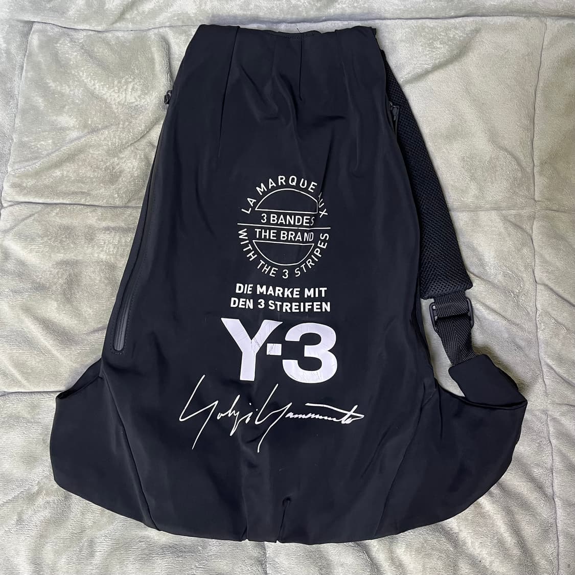 Y-3 요지야마모토 백팩 상품이미지1