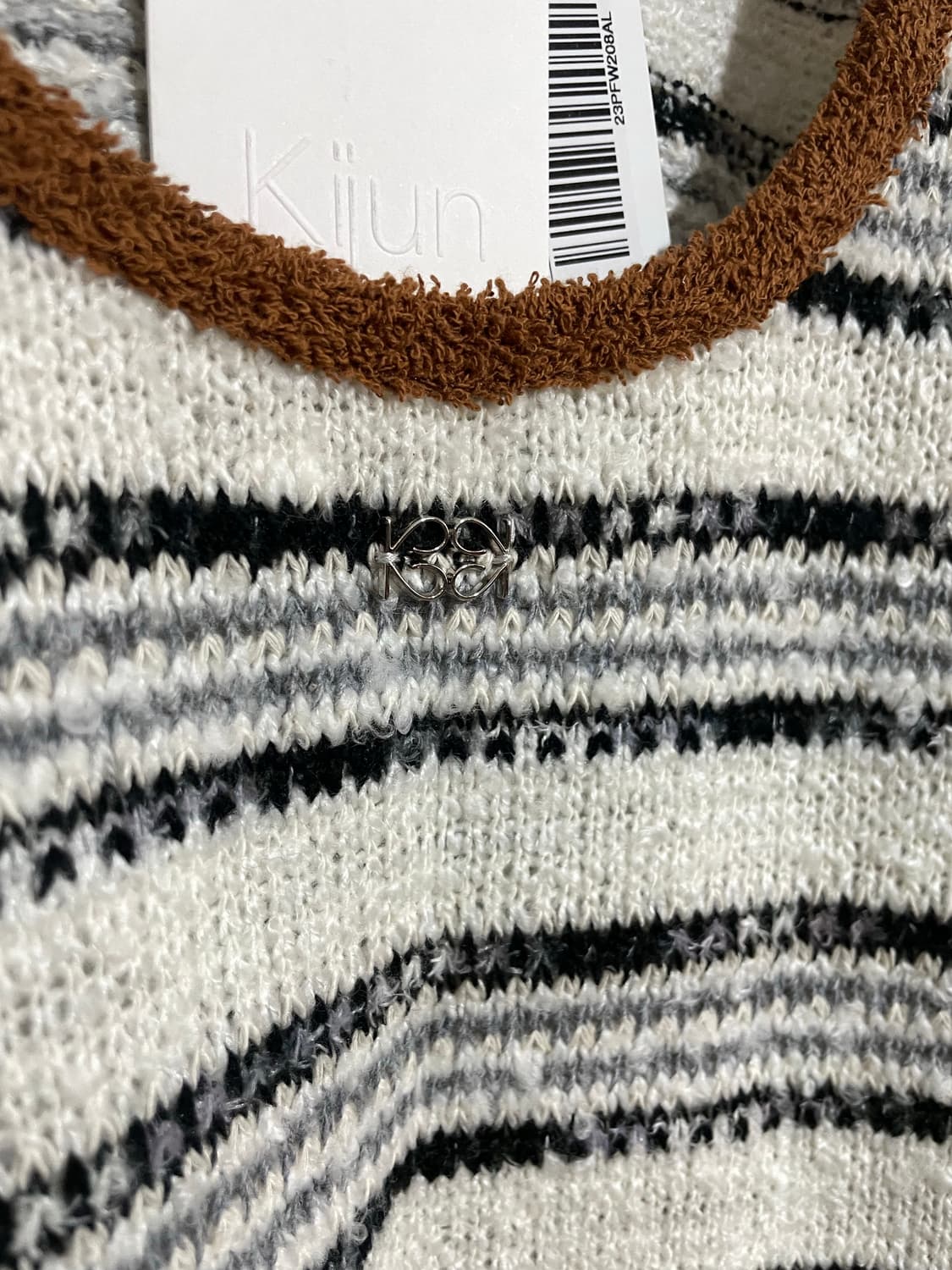 기준 스트라이프 유넥 니트 상품이미지5