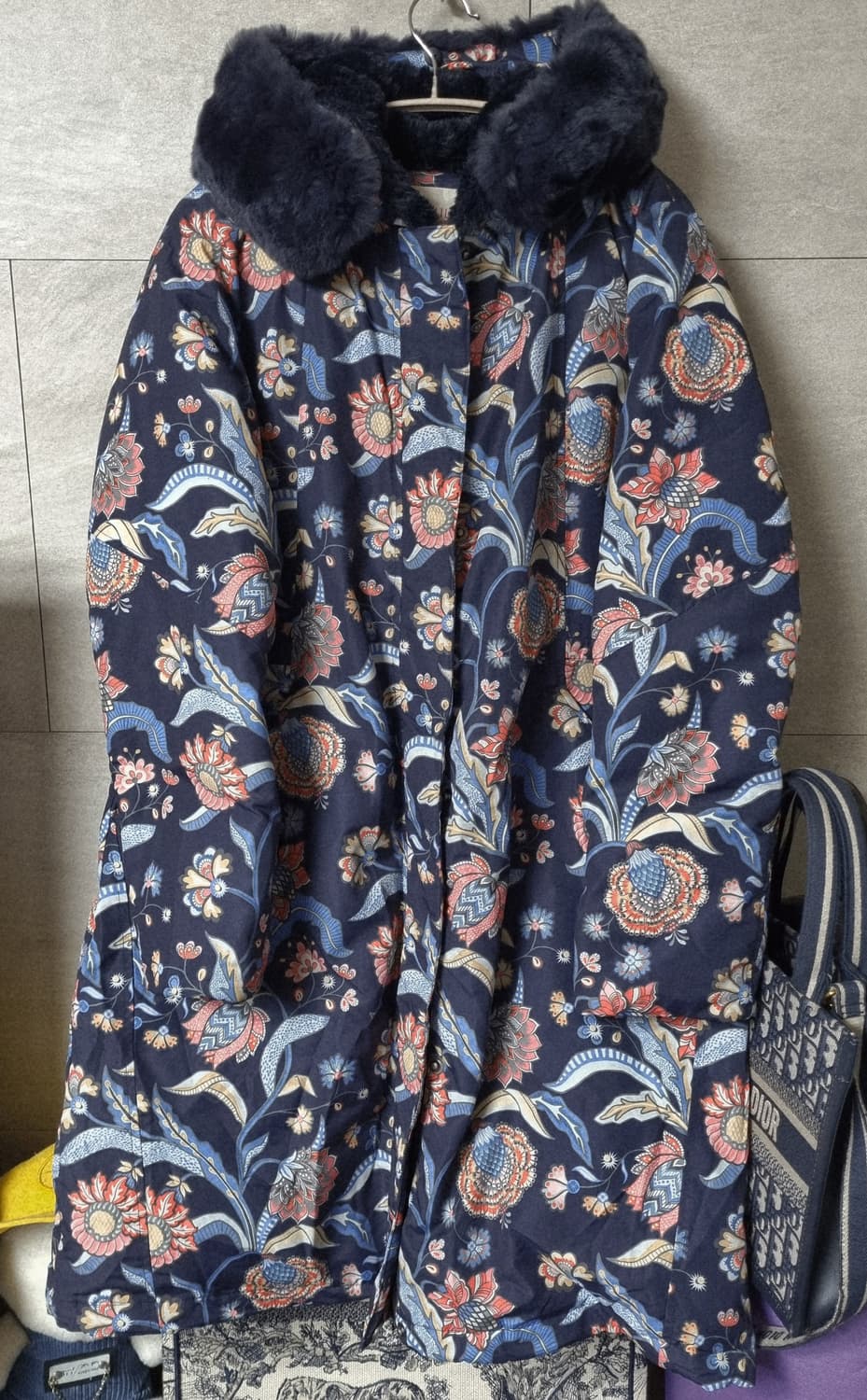 정품) 오일릴리 여성 패딩 상품이미지1