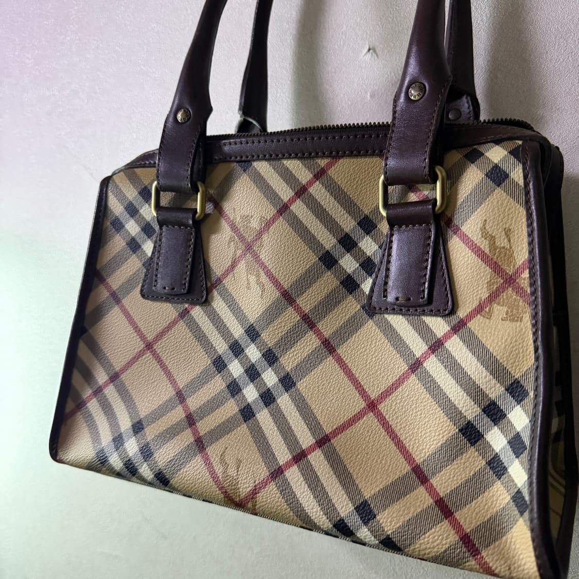 버버리 노바체크 여성 가죽배색 토트&숄더백 상품이미지1