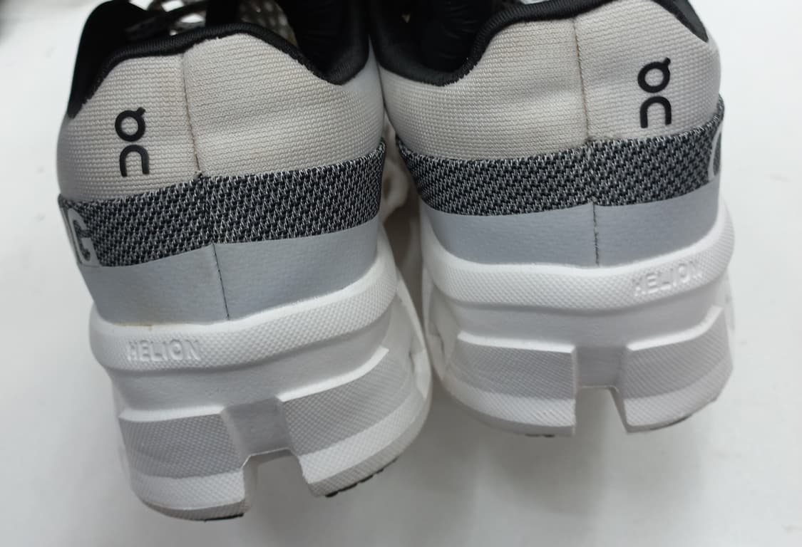 온러닝 클라우드몬스터 2 흰색 운동화 250mm 상품이미지3