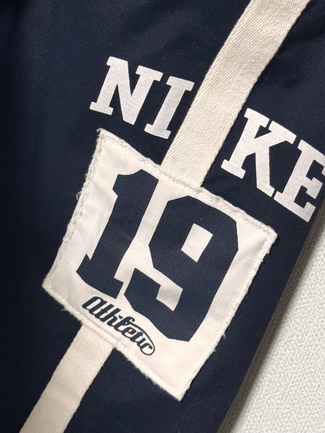 나이키 00s 어센틱 19 패치 트랙 팬츠 상품이미지1