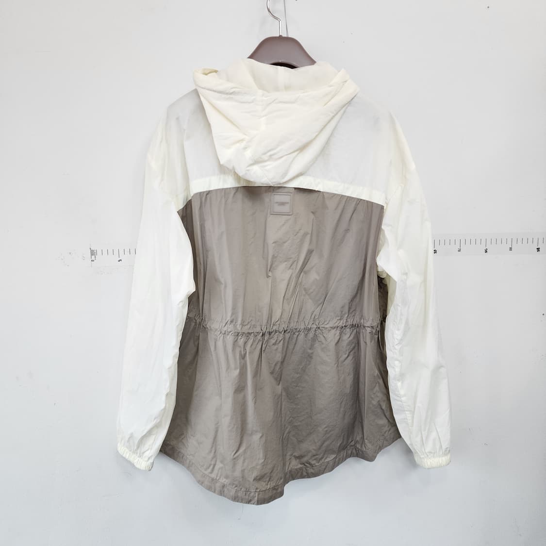 뉴발란스 배색 후드 바람막이 자켓 상품이미지5