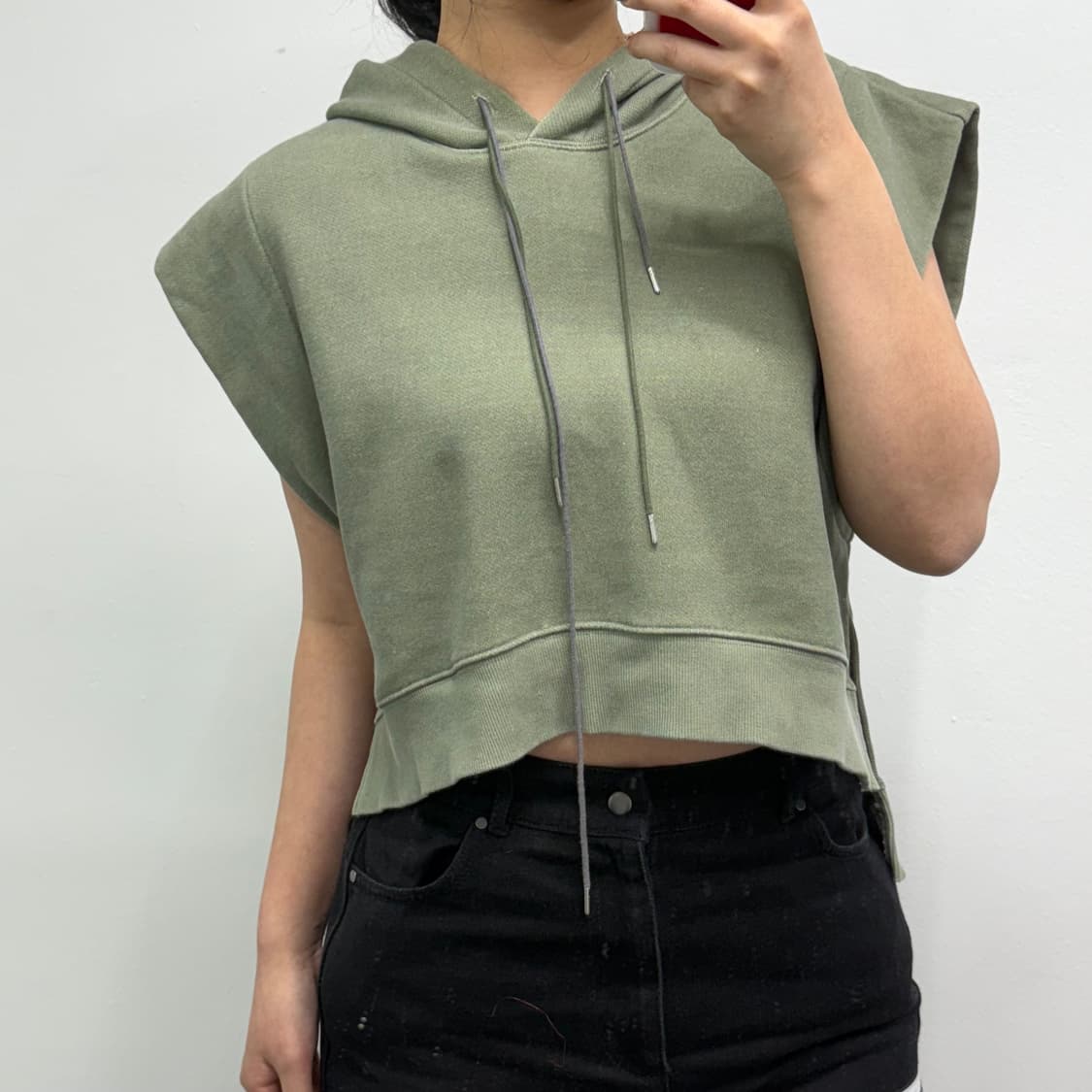 [F] 더일마 크롭 후드 상품이미지1